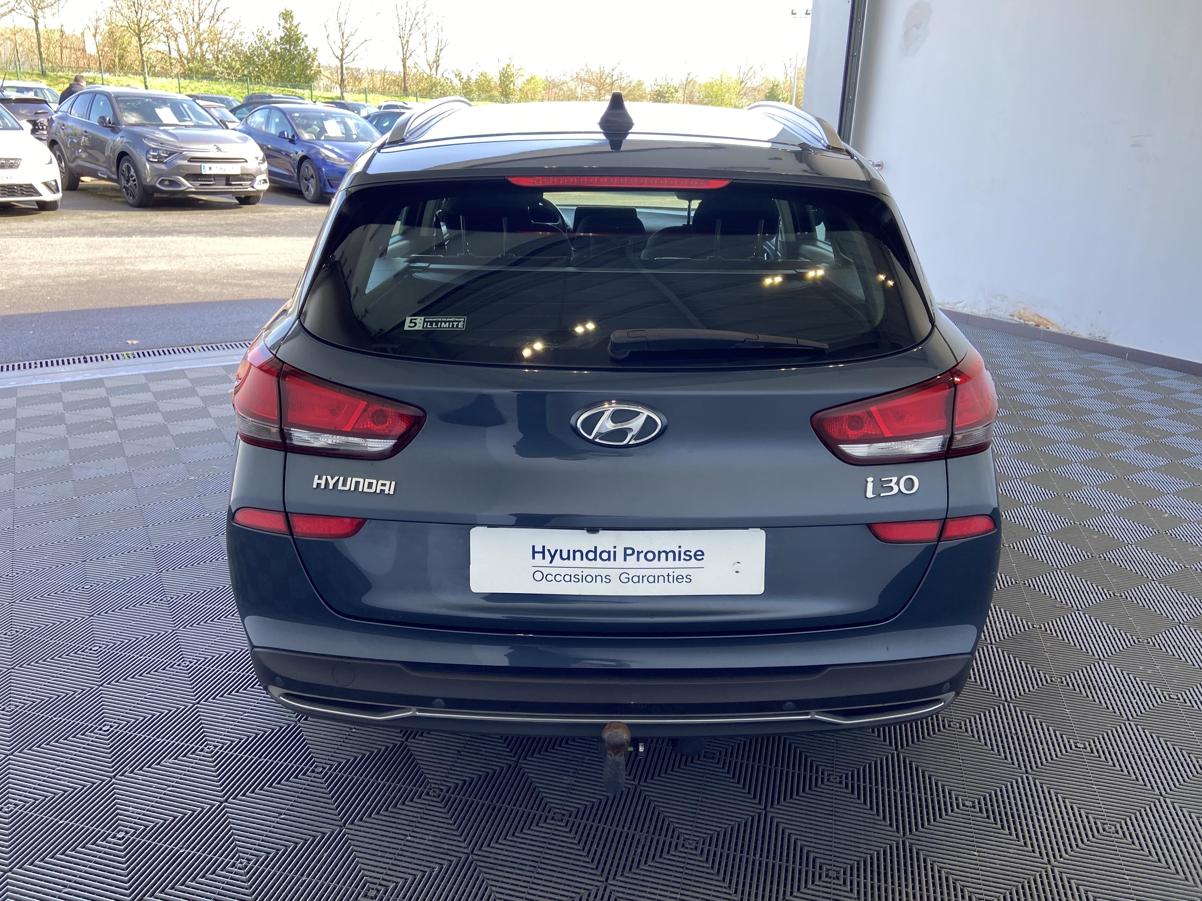 HYUNDAI i30 SW 1.6 CRDi 115 BVM6 Creative - Véhicule Occasion Océane Auto