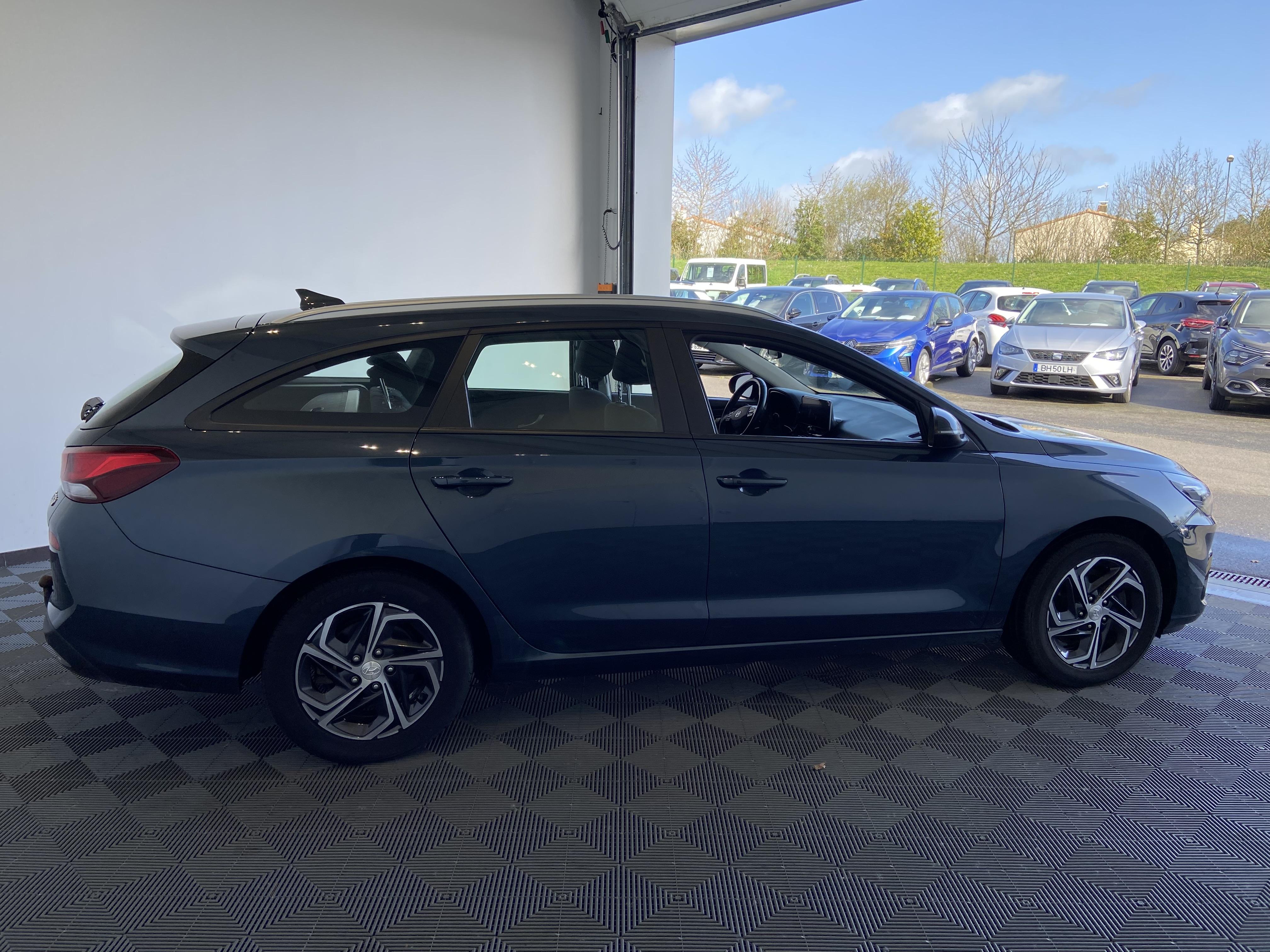 HYUNDAI i30 SW 1.6 CRDi 115 BVM6 Creative - Véhicule Occasion Océane Auto