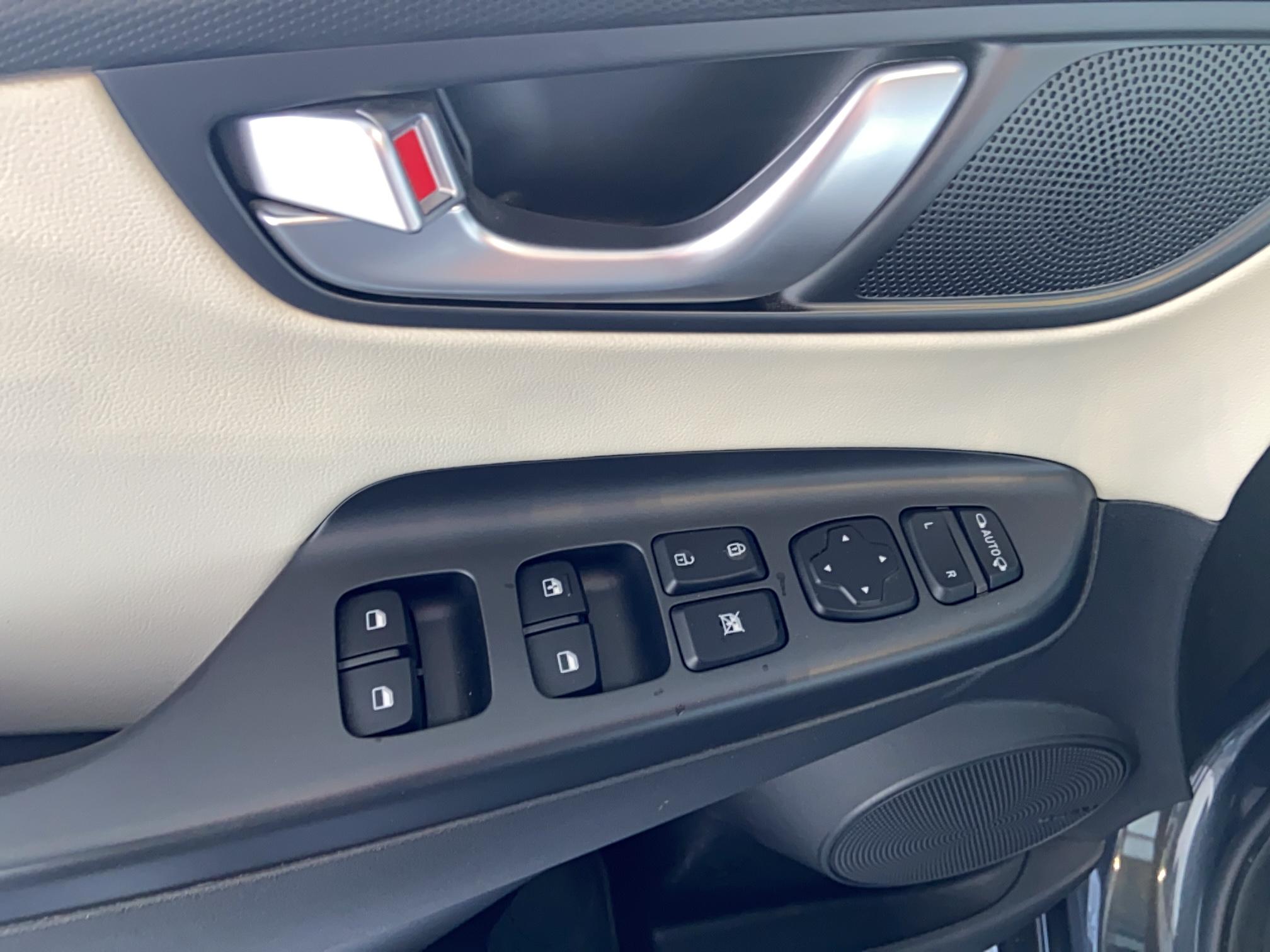 HYUNDAI Kona Hybrid 141 Executive - Véhicule Occasion Océane Auto