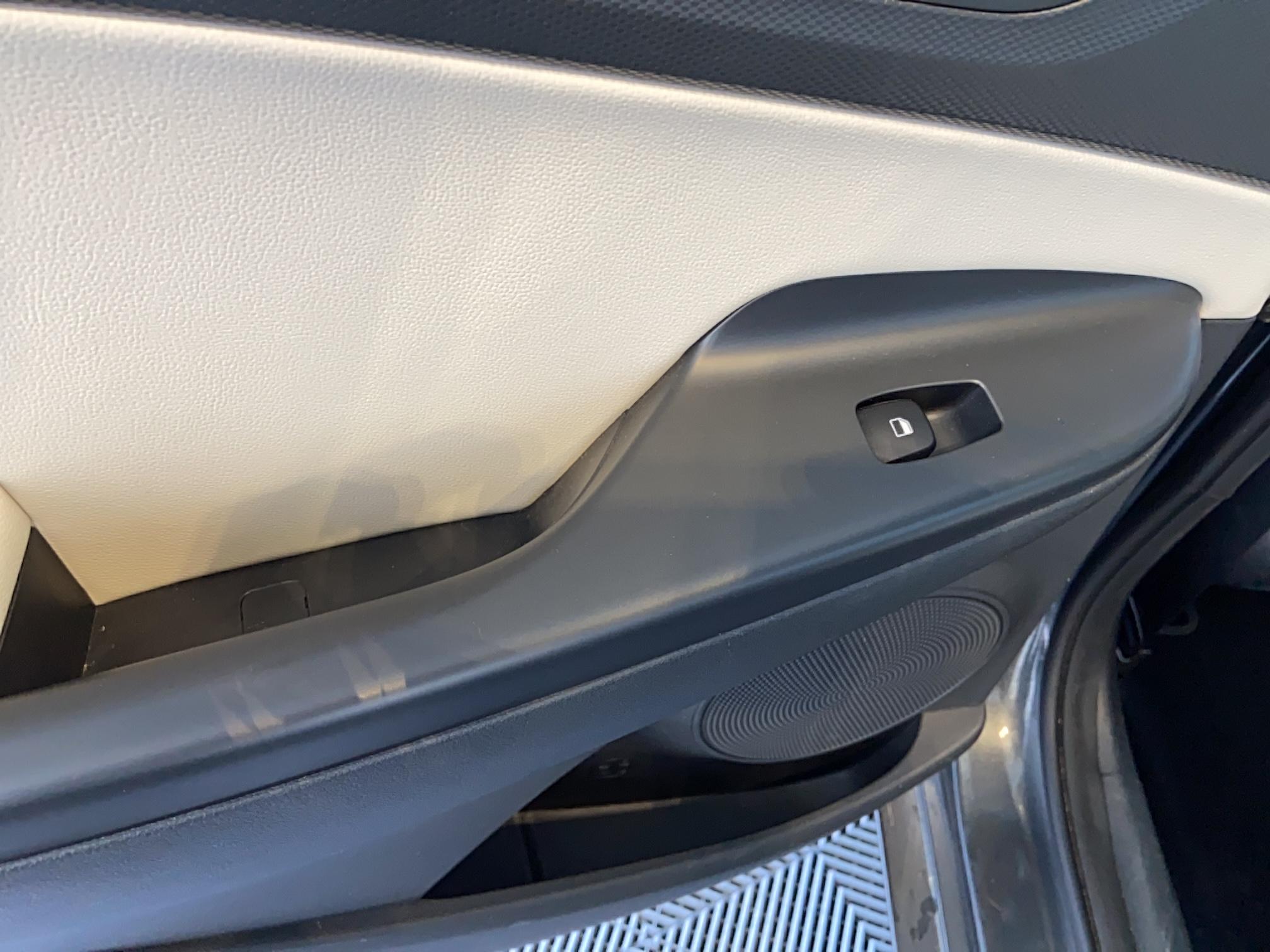 HYUNDAI Kona Hybrid 141 Executive - Véhicule Occasion Océane Auto