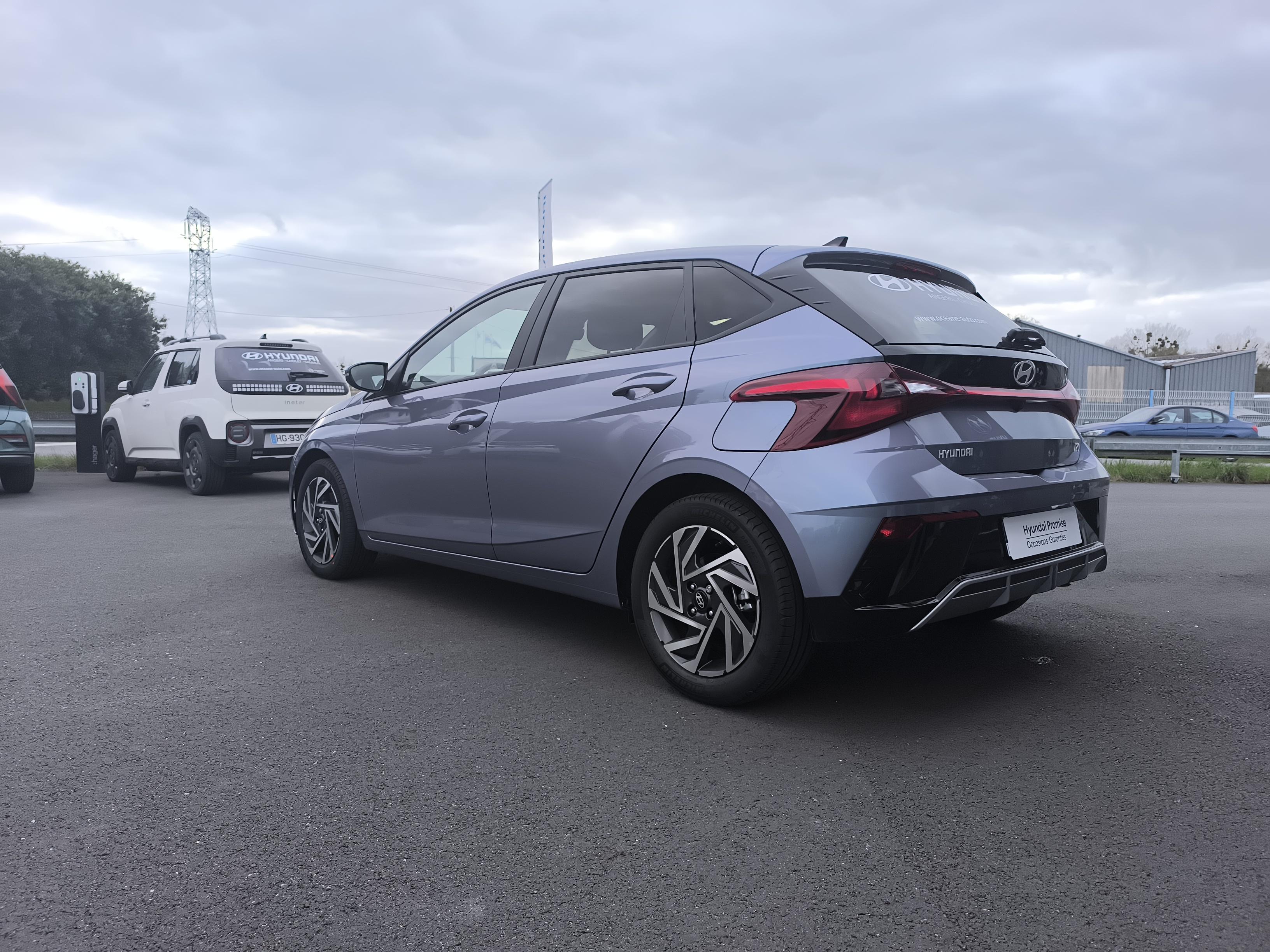 HYUNDAI i20 1.0 T-GDi 90 DCT-7 Intuitive - Véhicule Occasion - Océane Auto HYUNDAI i20 1.0 T-GDi 90 DCT-7 Intuitive - Véhicule Occasion Océane Auto