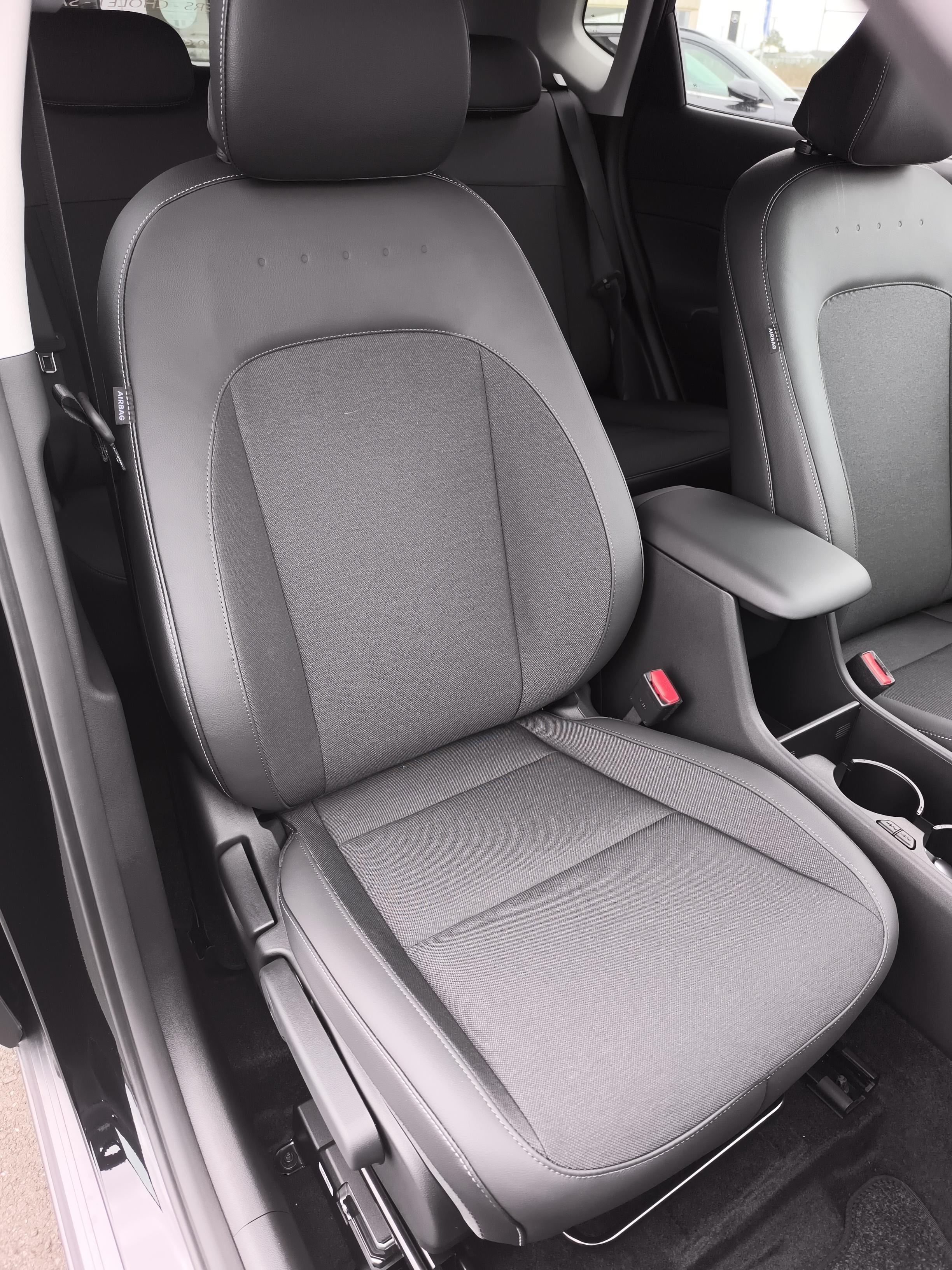 HYUNDAI Kona Hybrid 138 Creative - Véhicule Occasion Océane Auto