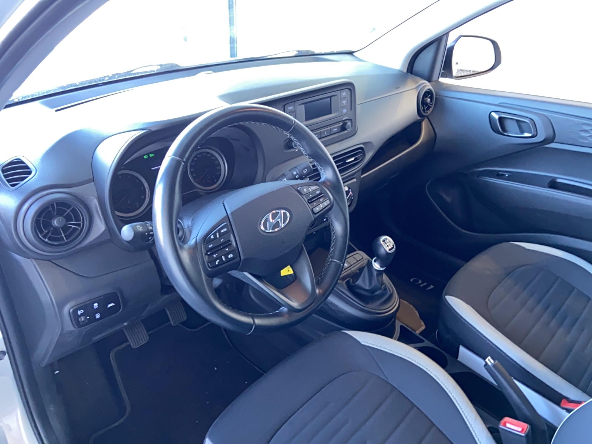 HYUNDAI i10 1.0 67 ECO Intuitive - Véhicule Occasion Océane Auto