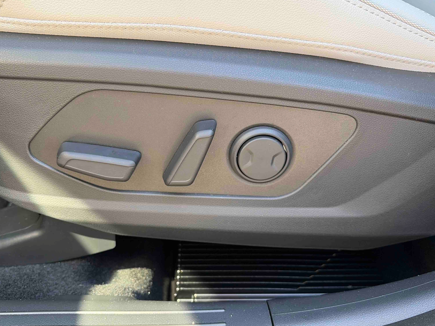 HYUNDAI Tucson 1.6 T-GDI 239 Hybrid BVA6 Executive - Véhicule Occasion Océane Auto