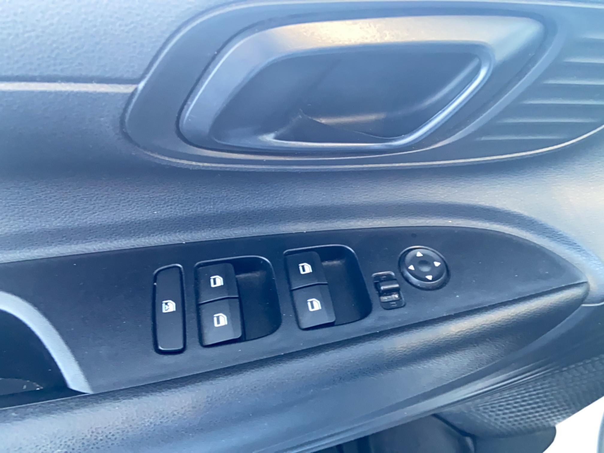 HYUNDAI Bayon 1.2 84 Initia - Véhicule Occasion - Océane Auto HYUNDAI Bayon 1.2 84 Initia - Véhicule Occasion Océane Auto