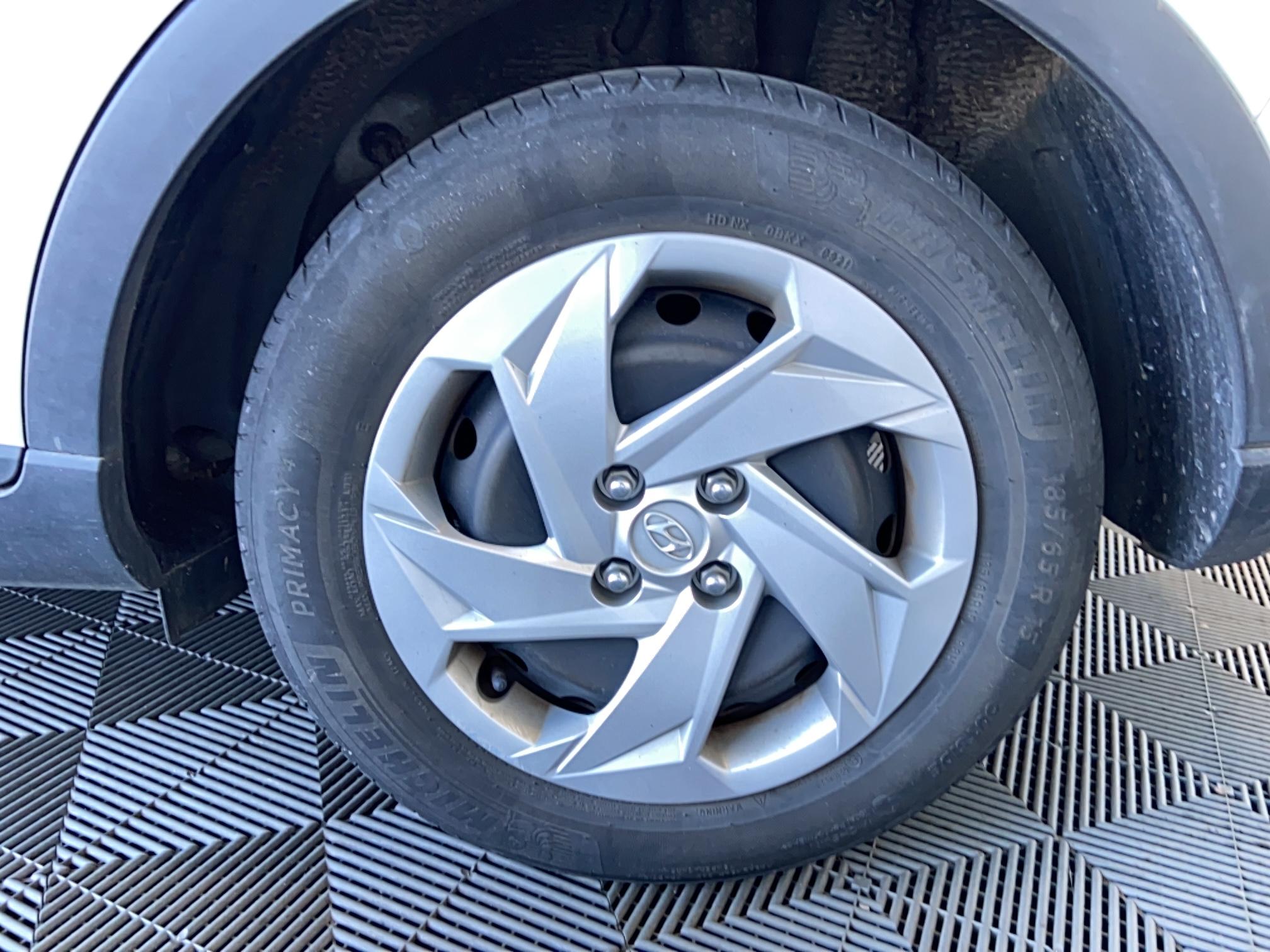 HYUNDAI Bayon 1.2 84 Initia - Véhicule Occasion - Océane Auto HYUNDAI Bayon 1.2 84 Initia - Véhicule Occasion Océane Auto