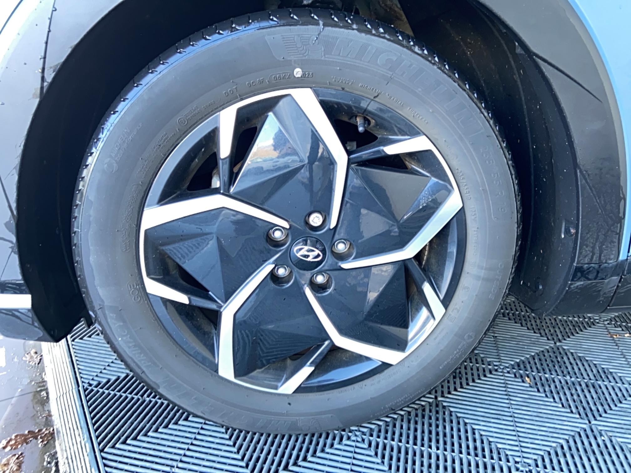 HYUNDAI Ioniq 5 77 kWh - 229 ch Intuitive - Véhicule Occasion Océane Auto