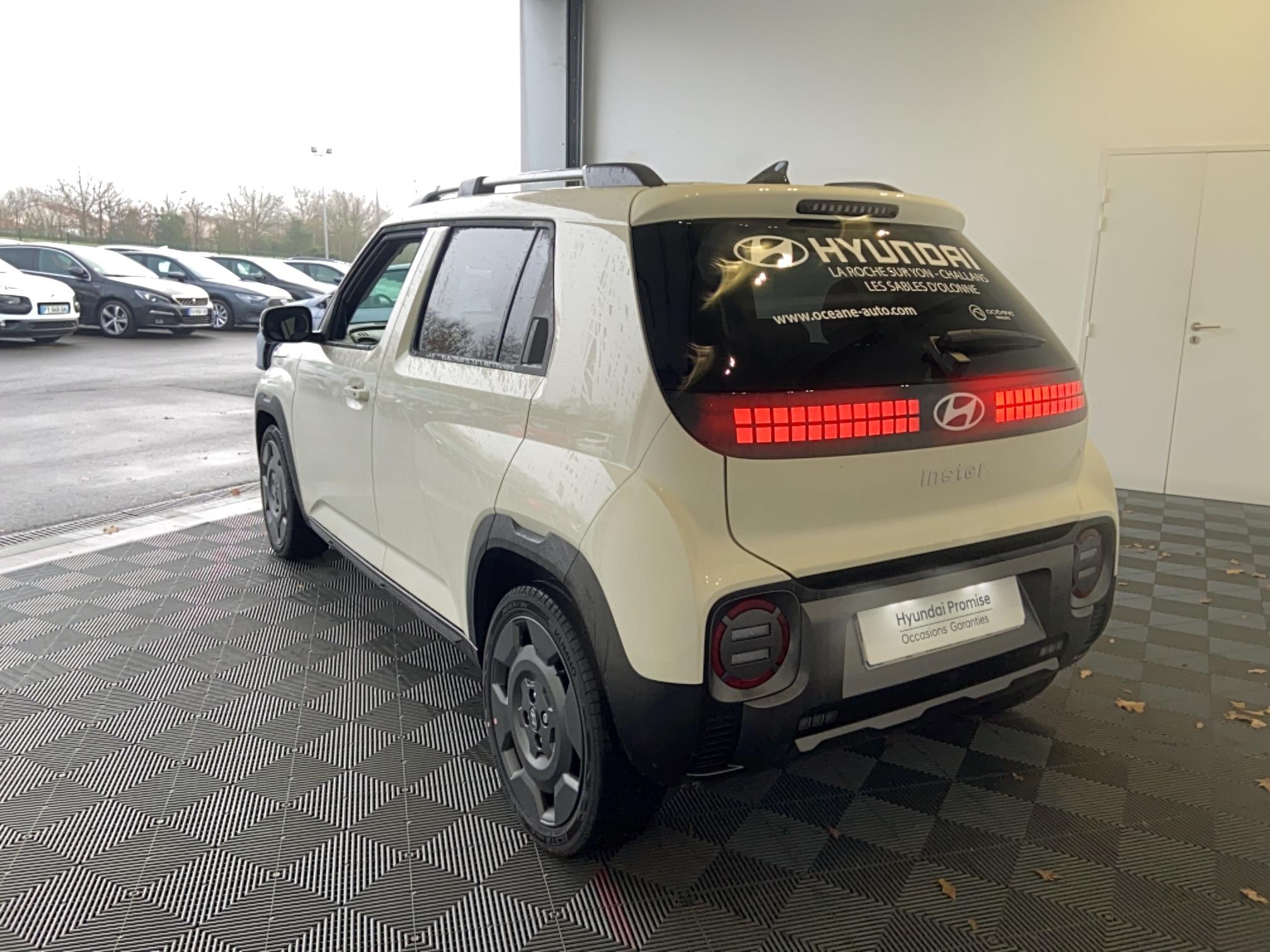 HYUNDAI Inster 49 kWh Cross Executive - Véhicule Occasion Océane Auto