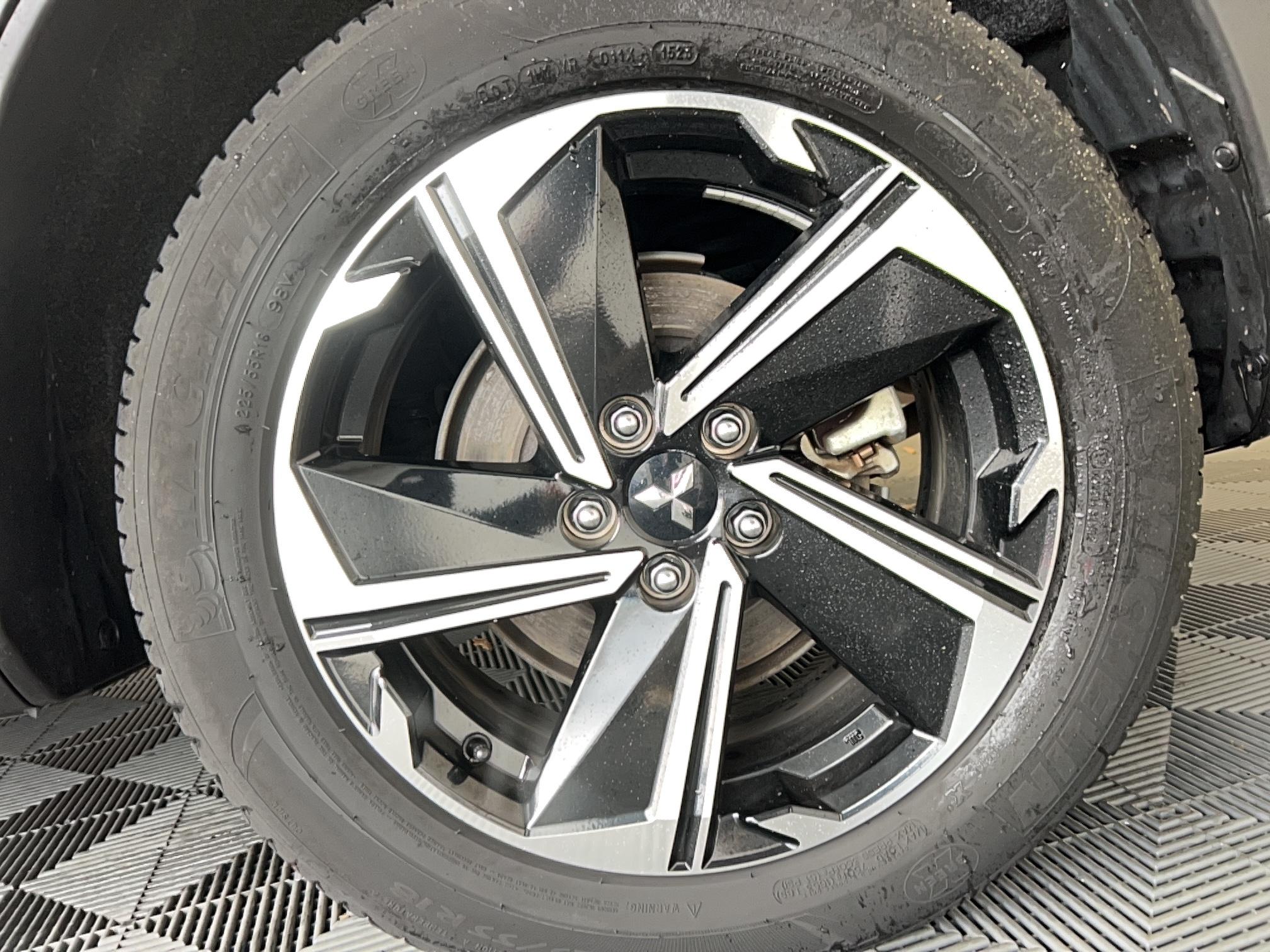 MITSUBISHI Eclipse Cross 2.4 MIVEC PHEV Twin Motor 4WD Invite - Véhicule Occasion Océane Auto