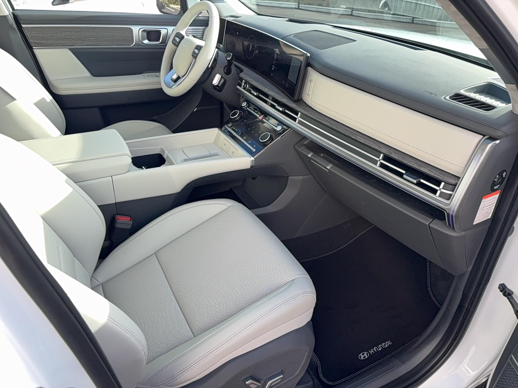 HYUNDAI Santa Fe 1.6 T-GDi Plug-in 253 HTRAC BVA6 Executive - Véhicule Occasion Océane Auto