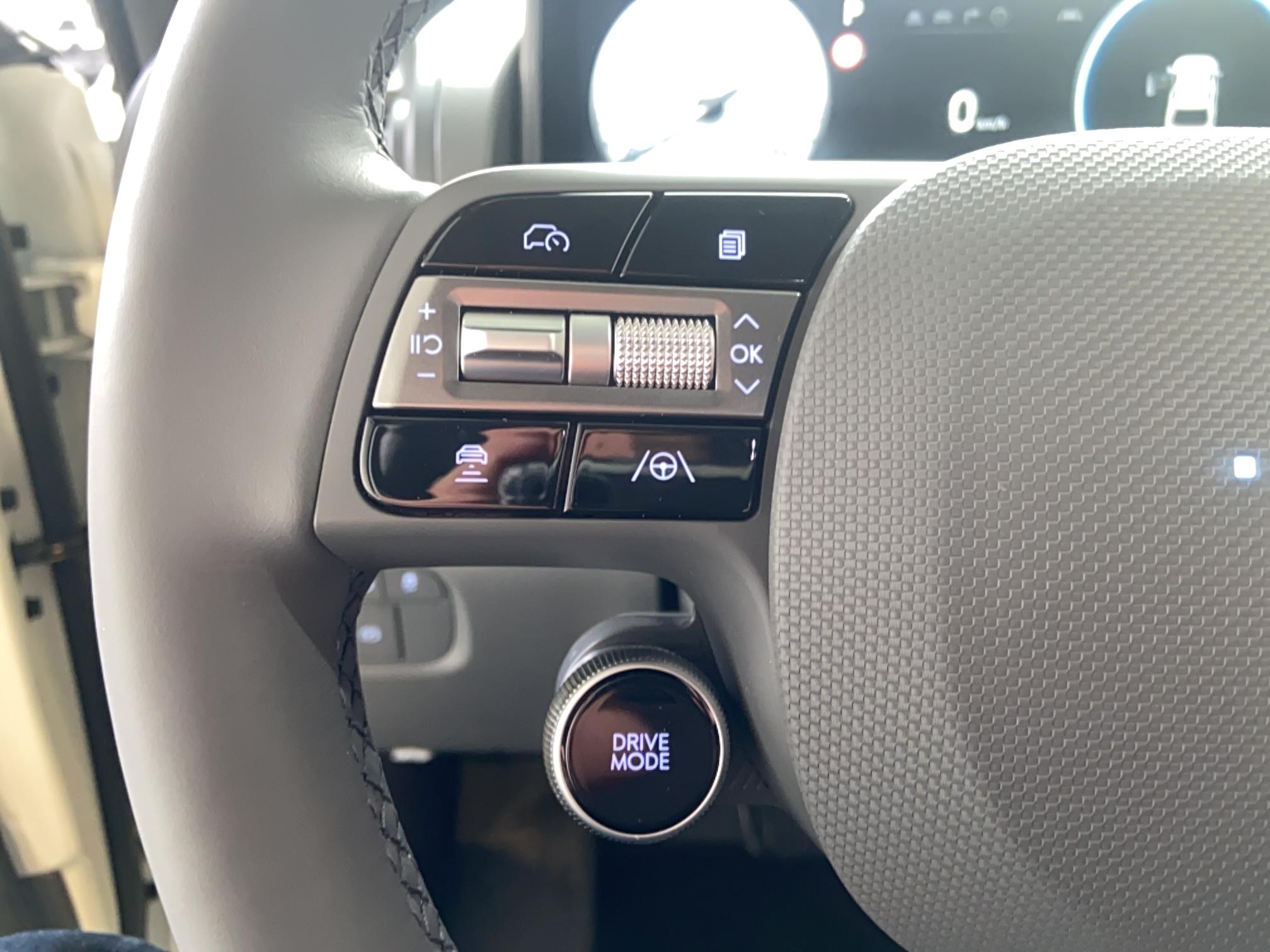 HYUNDAI Inster 49 kWh Cross Executive - Véhicule Occasion Océane Auto