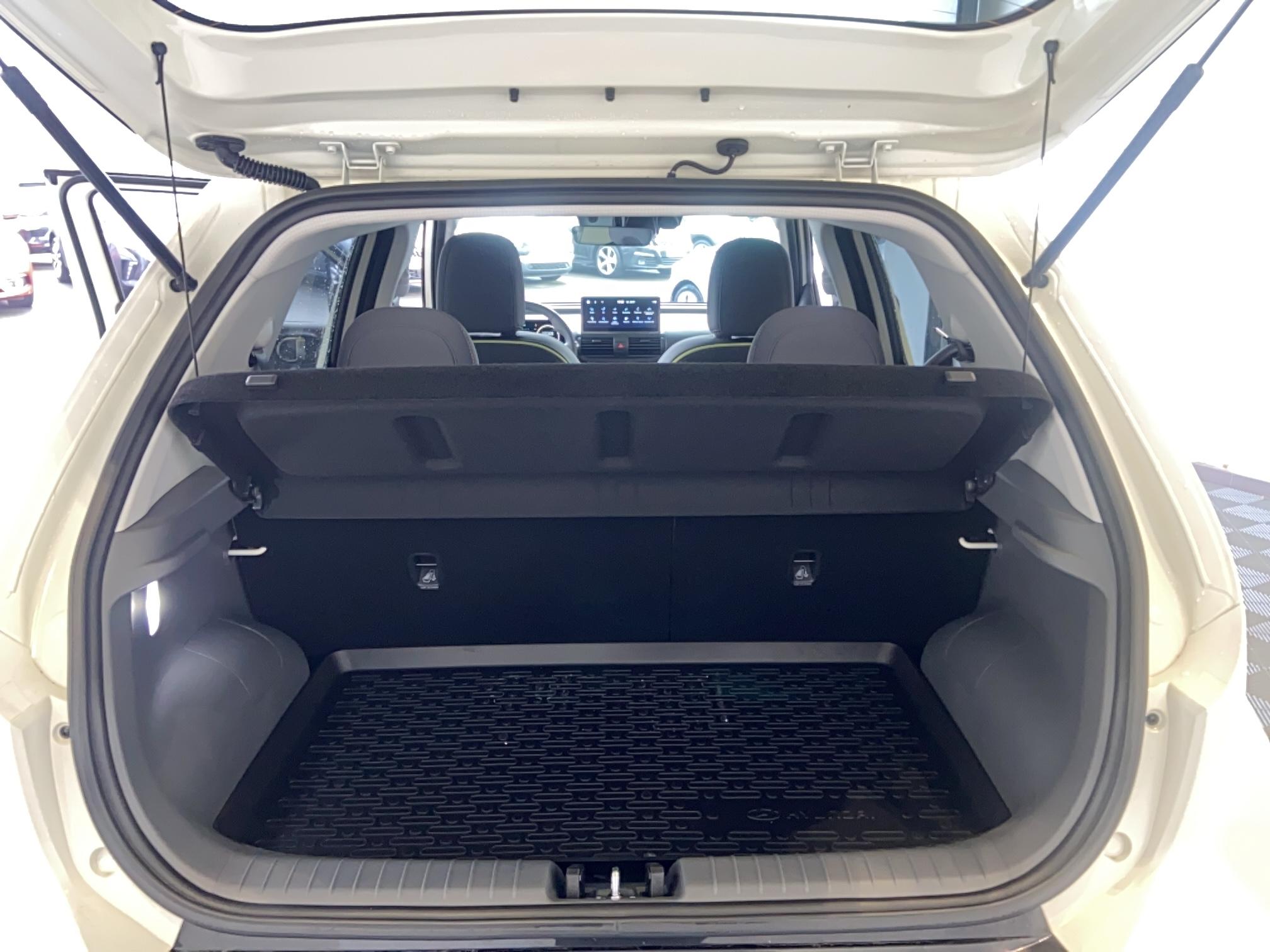 HYUNDAI Inster 49 kWh Cross Executive - Véhicule Occasion Océane Auto