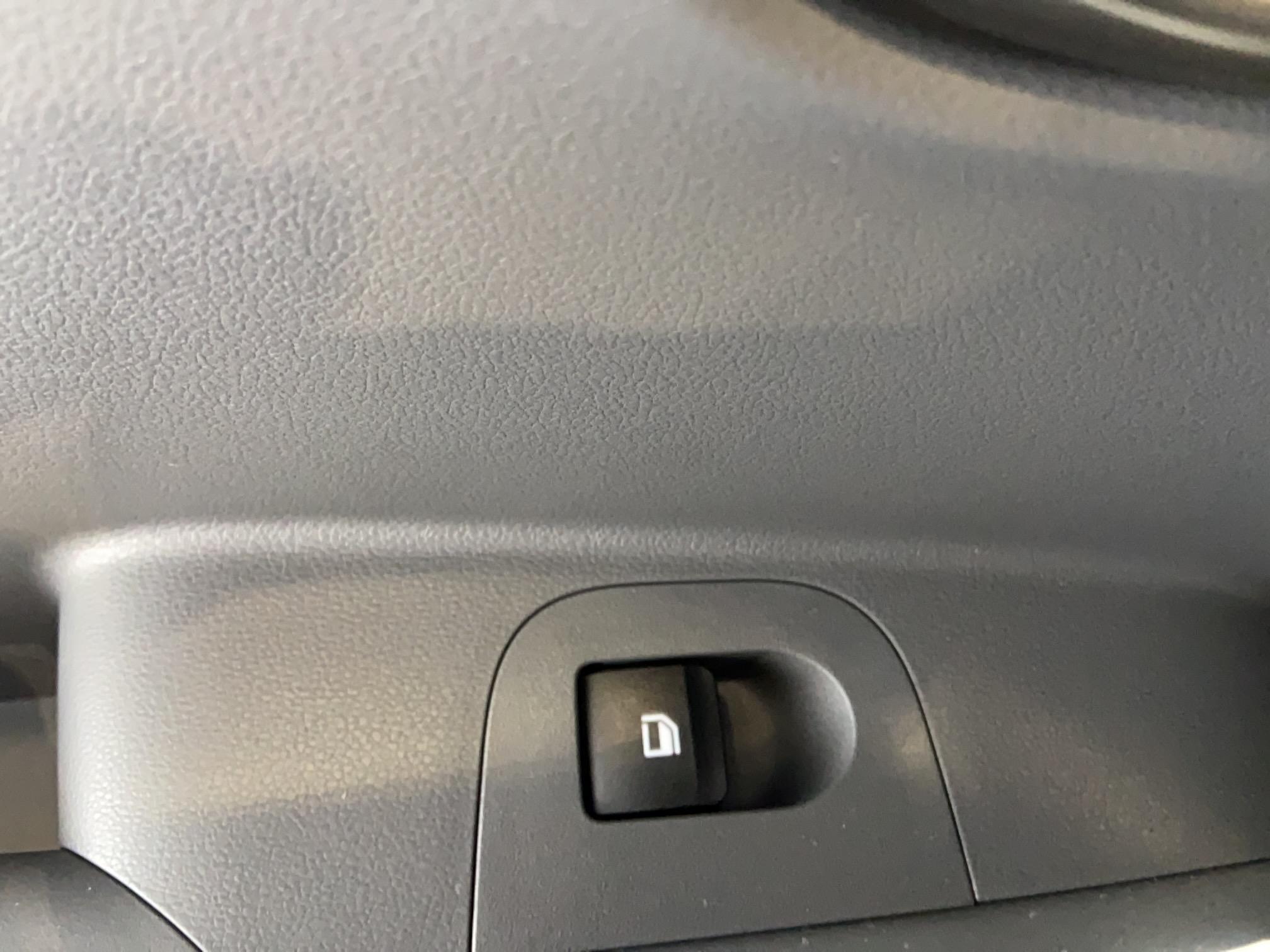 HYUNDAI Inster 49 kWh Cross Executive - Véhicule Occasion Océane Auto