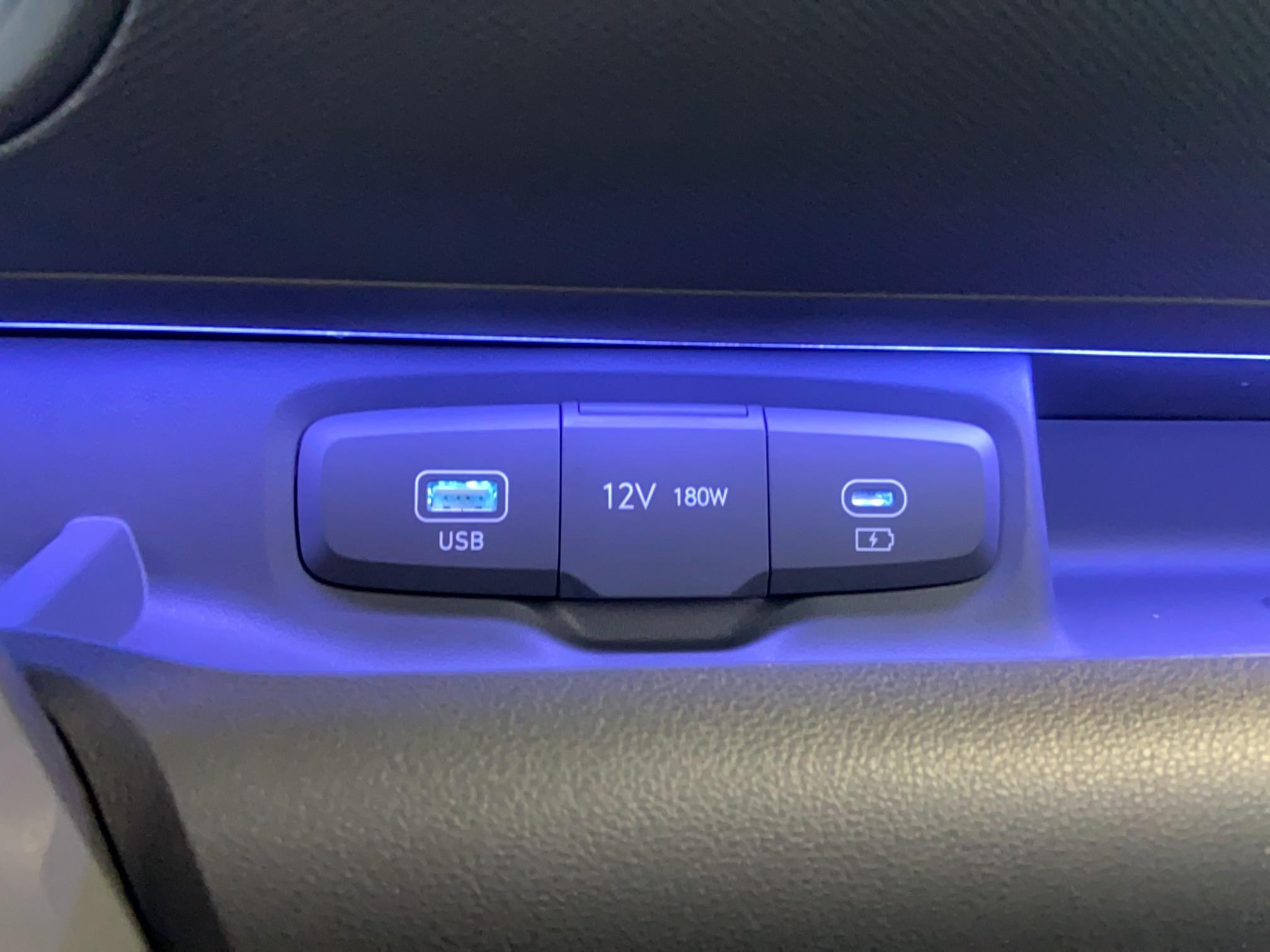 HYUNDAI Inster 49 kWh Cross Executive - Véhicule Occasion Océane Auto