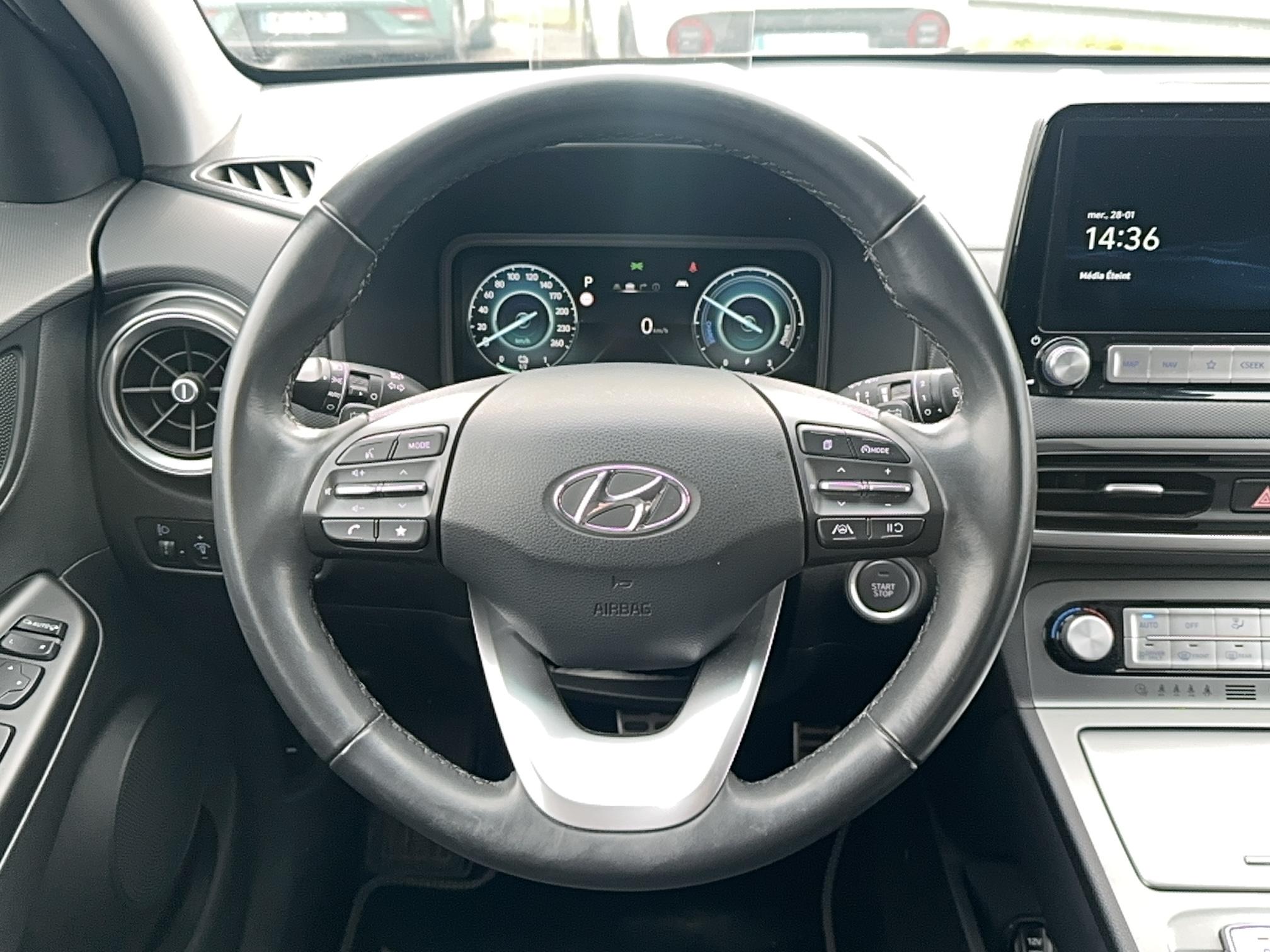 HYUNDAI Kona Electrique 64 kWh - 204 ch Creative - Véhicule Occasion - Océane Auto HYUNDAI Kona Electrique 64 kWh - 204 ch Creative - Véhicule Occasion Océane Auto