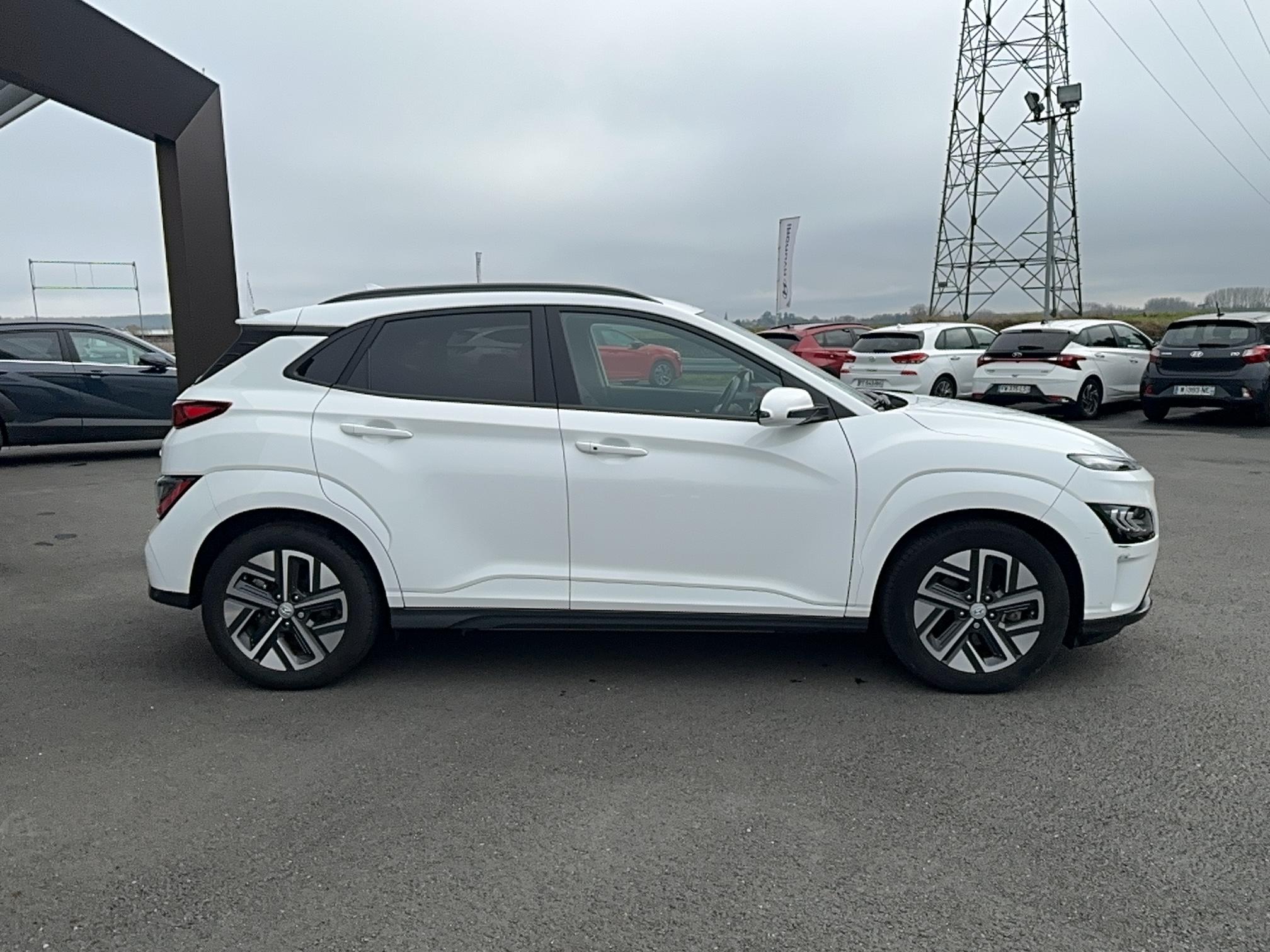 HYUNDAI Kona Electrique 64 kWh - 204 ch Creative - Véhicule Occasion - Océane Auto HYUNDAI Kona Electrique 64 kWh - 204 ch Creative - Véhicule Occasion Océane Auto