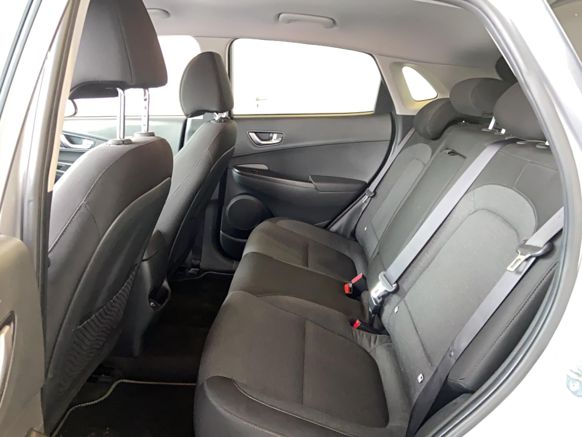 HYUNDAI Kona Electrique 39 kWh - 136 ch Intuitive - Véhicule Occasion Océane Auto