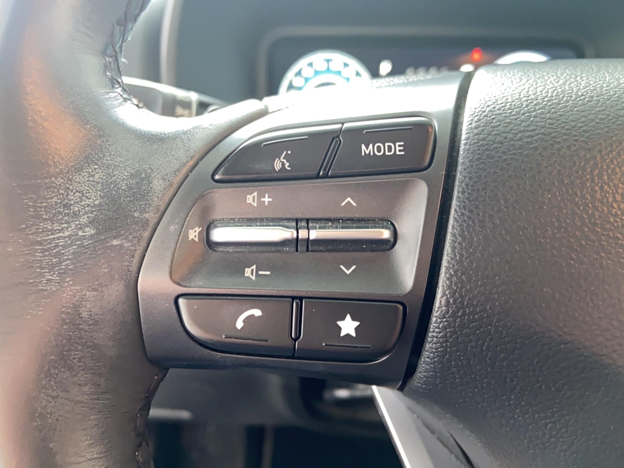 HYUNDAI Kona Electrique 39 kWh - 136 ch Intuitive - Véhicule Occasion Océane Auto