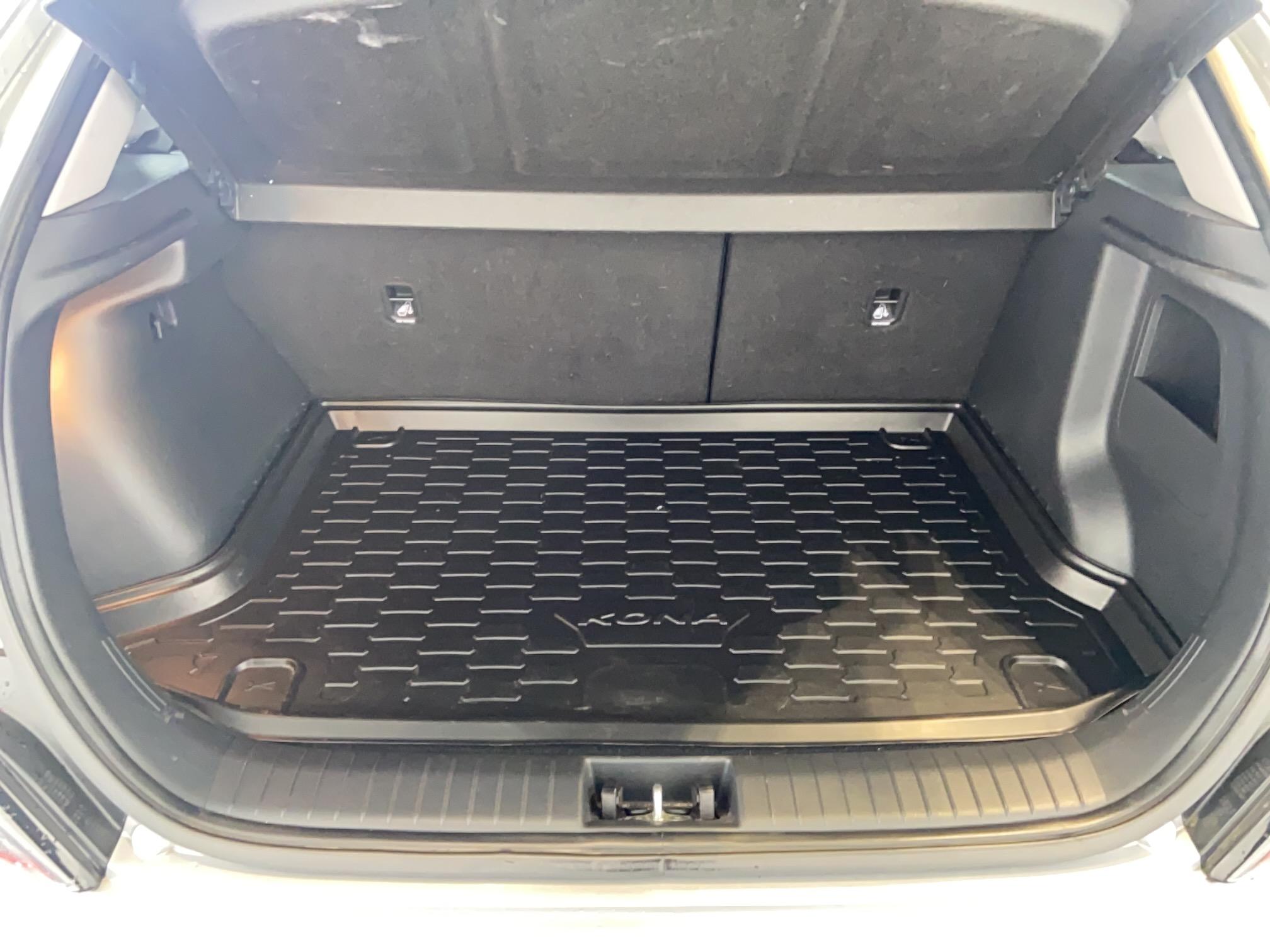 HYUNDAI Kona Electrique 39 kWh - 136 ch Intuitive - Véhicule Occasion Océane Auto