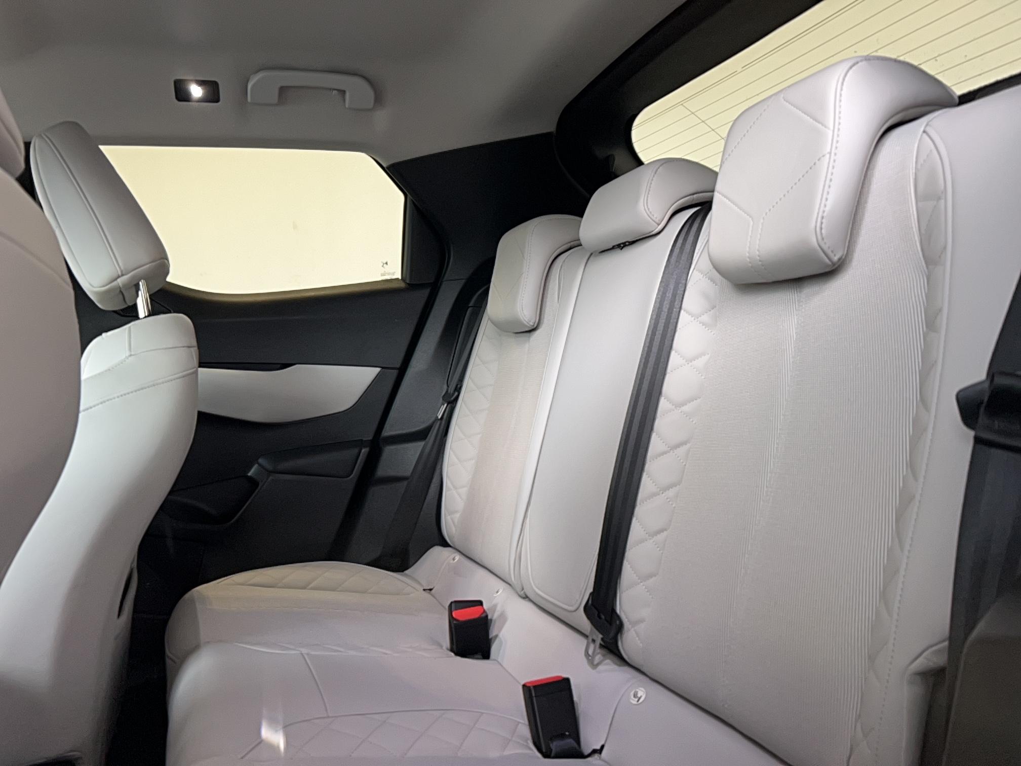 DS DS3 Crossback BlueHDi 130 EAT8 So Chic - Véhicule Occasion Océane Auto