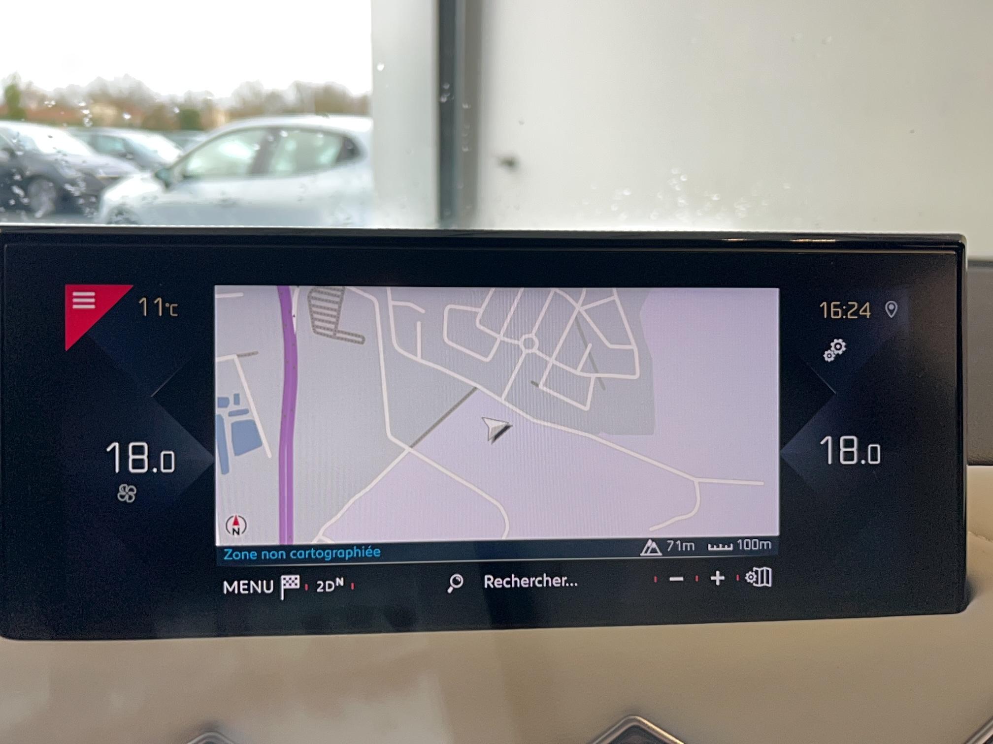 DS DS3 Crossback BlueHDi 130 EAT8 So Chic - Véhicule Occasion Océane Auto