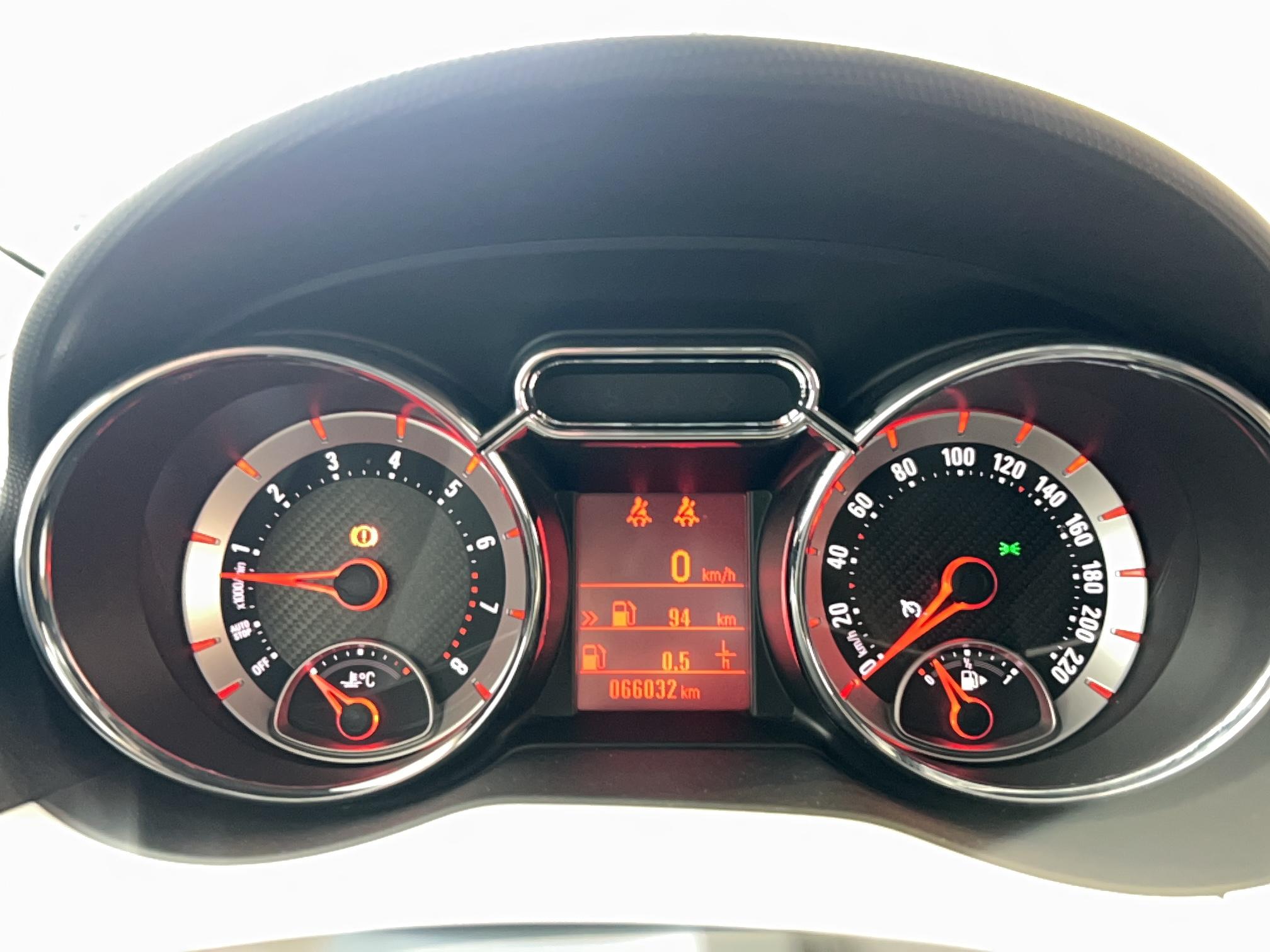 OPEL Adam Rocks 1.4 Twinport 87 ch S/S Swingtop - Véhicule Occasion Océane Auto