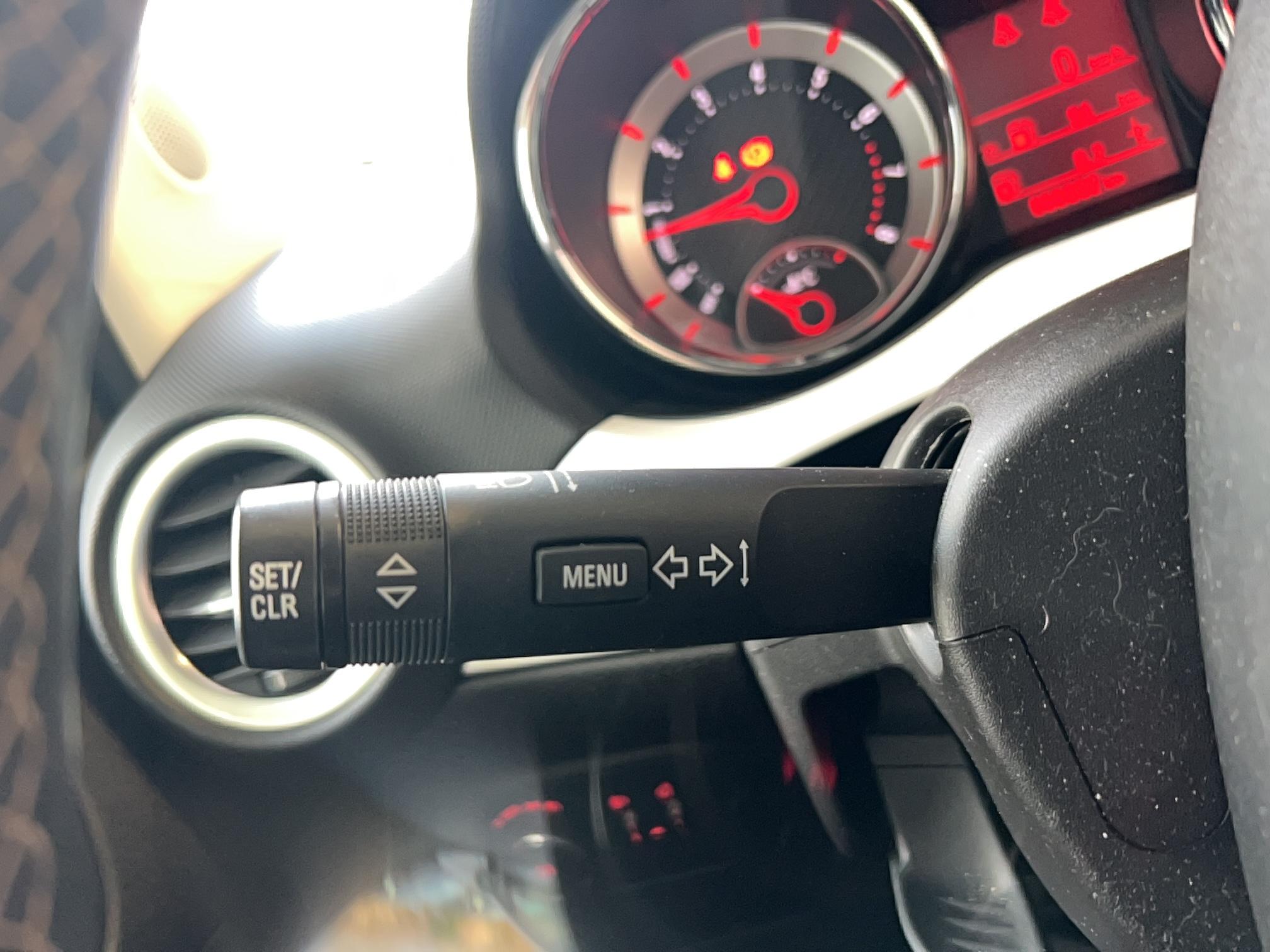 OPEL Adam Rocks 1.4 Twinport 87 ch S/S Swingtop - Véhicule Occasion Océane Auto