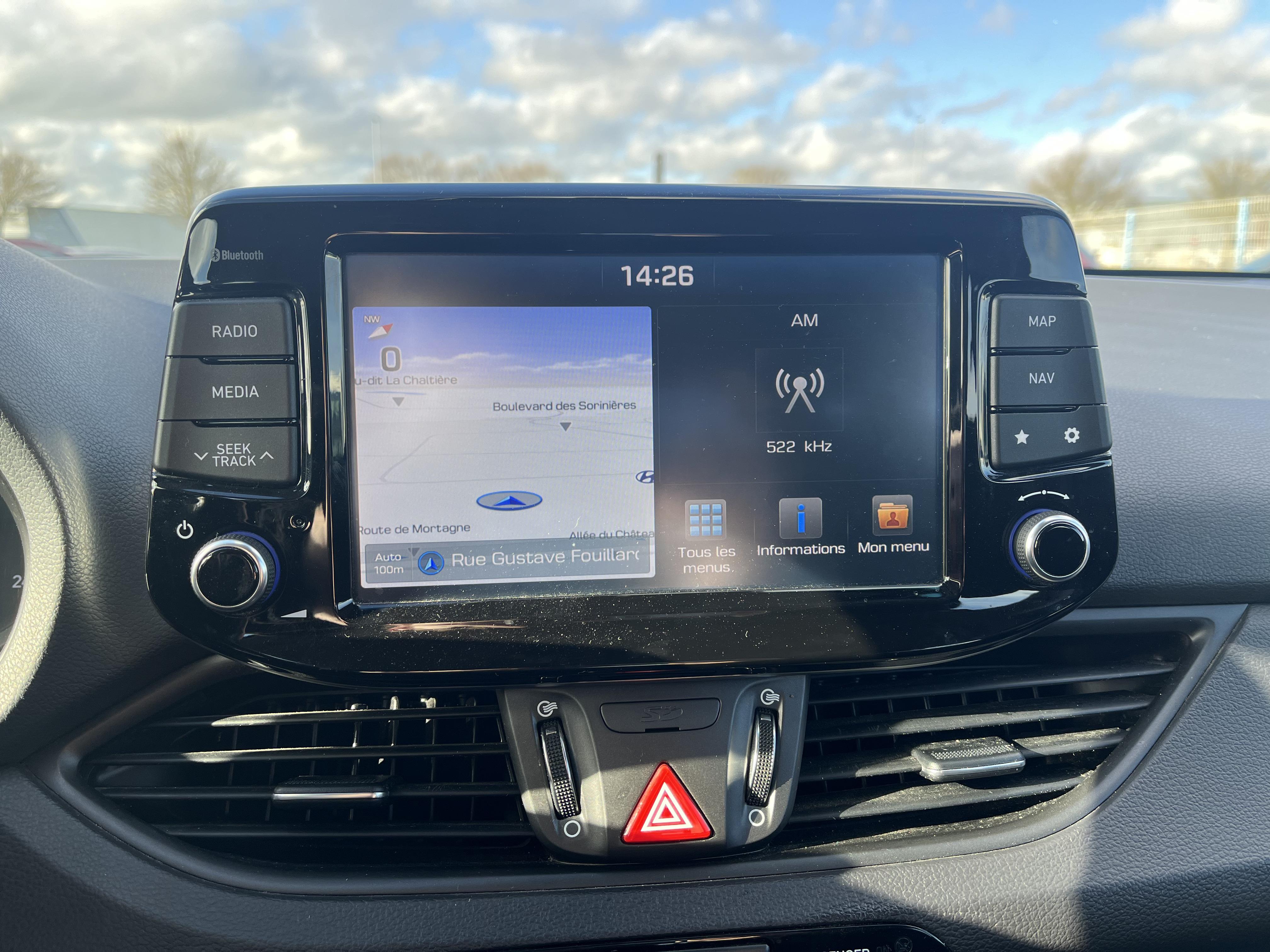 HYUNDAI i30 SW 1.6 CRDi 115 DCT-7 Business - Véhicule Occasion Océane Auto