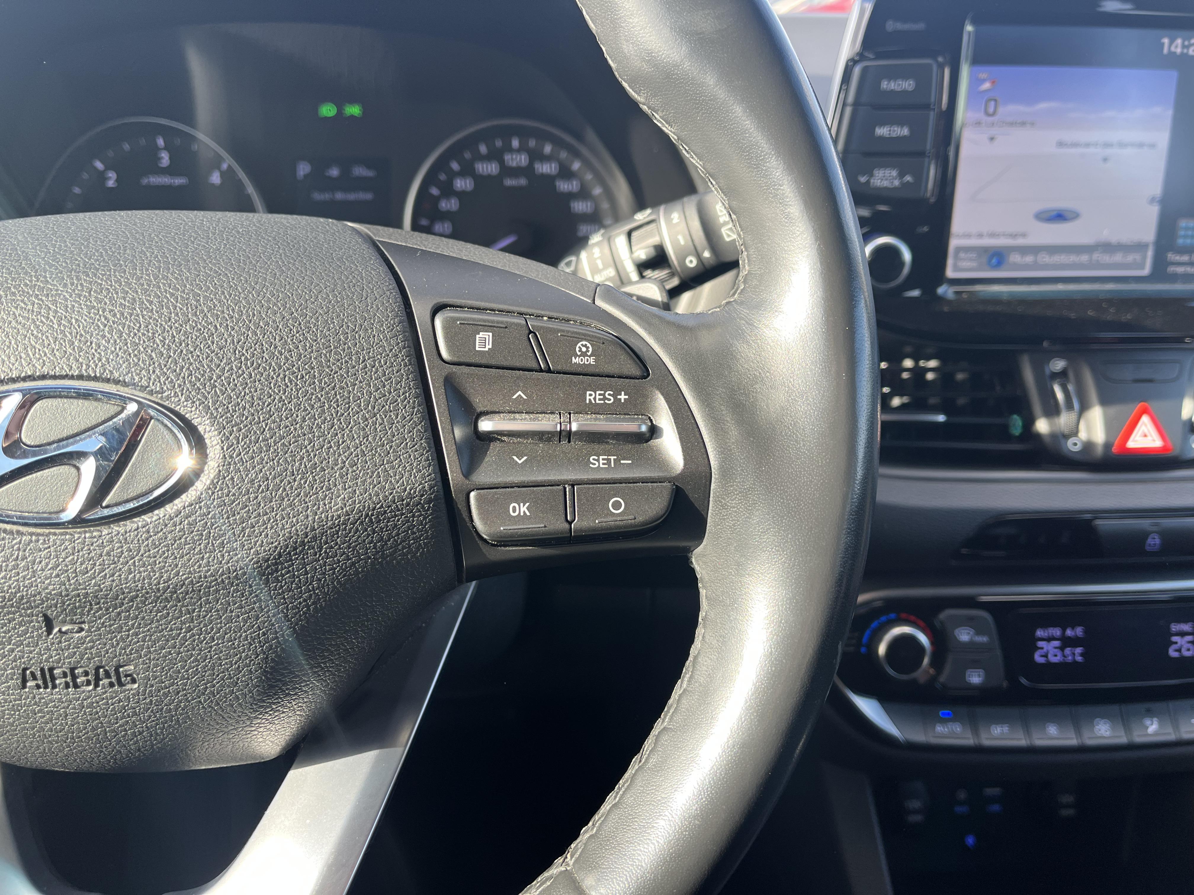 HYUNDAI i30 SW 1.6 CRDi 115 DCT-7 Business - Véhicule Occasion Océane Auto