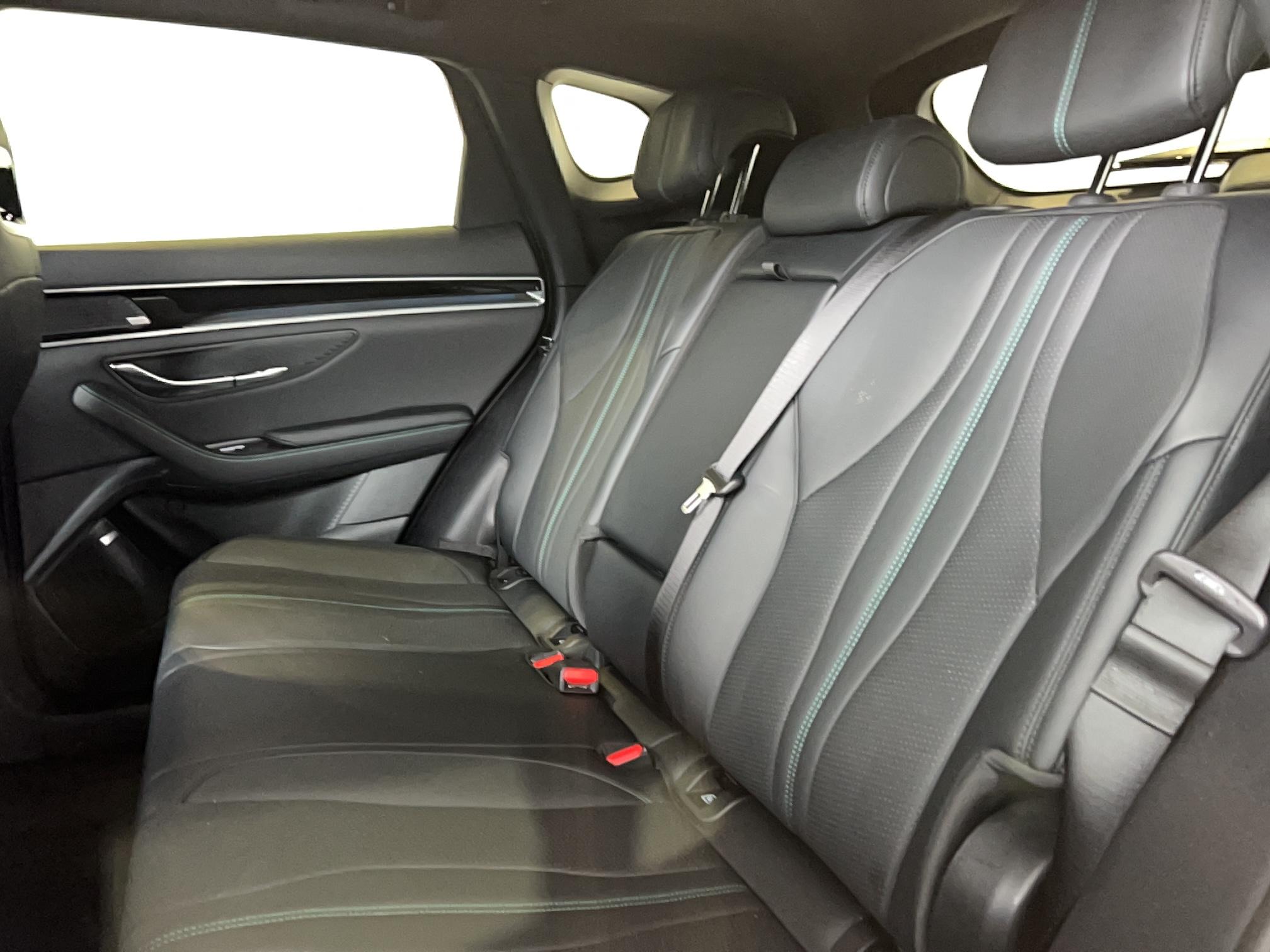 BYD Seal U 1.5l DM-i 218 ch PHEV Boost - Véhicule Occasion Océane Auto