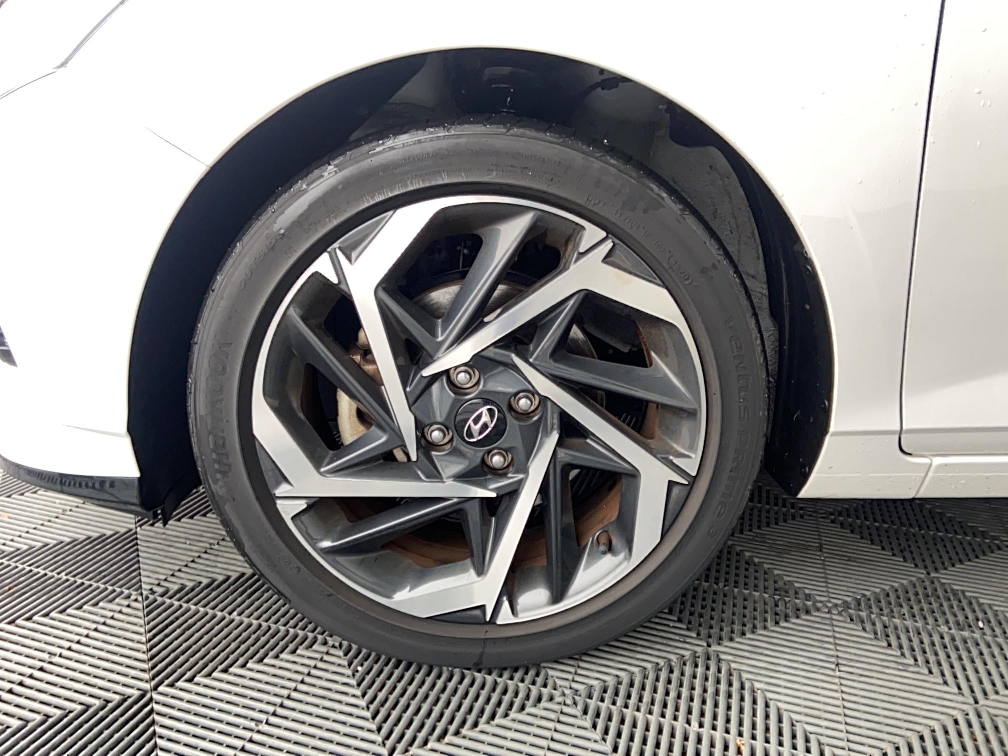 HYUNDAI i20 1.0 T-GDi 100 Hybrid 48V Creative - Véhicule Occasion Océane Auto