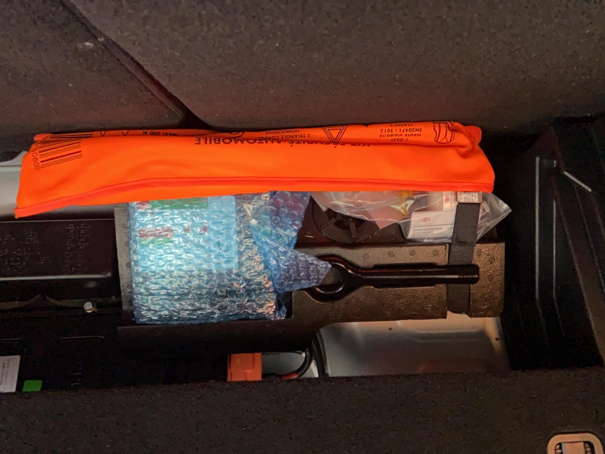 HYUNDAI i20 1.0 T-GDi 100 Hybrid 48V Creative - Véhicule Occasion Océane Auto