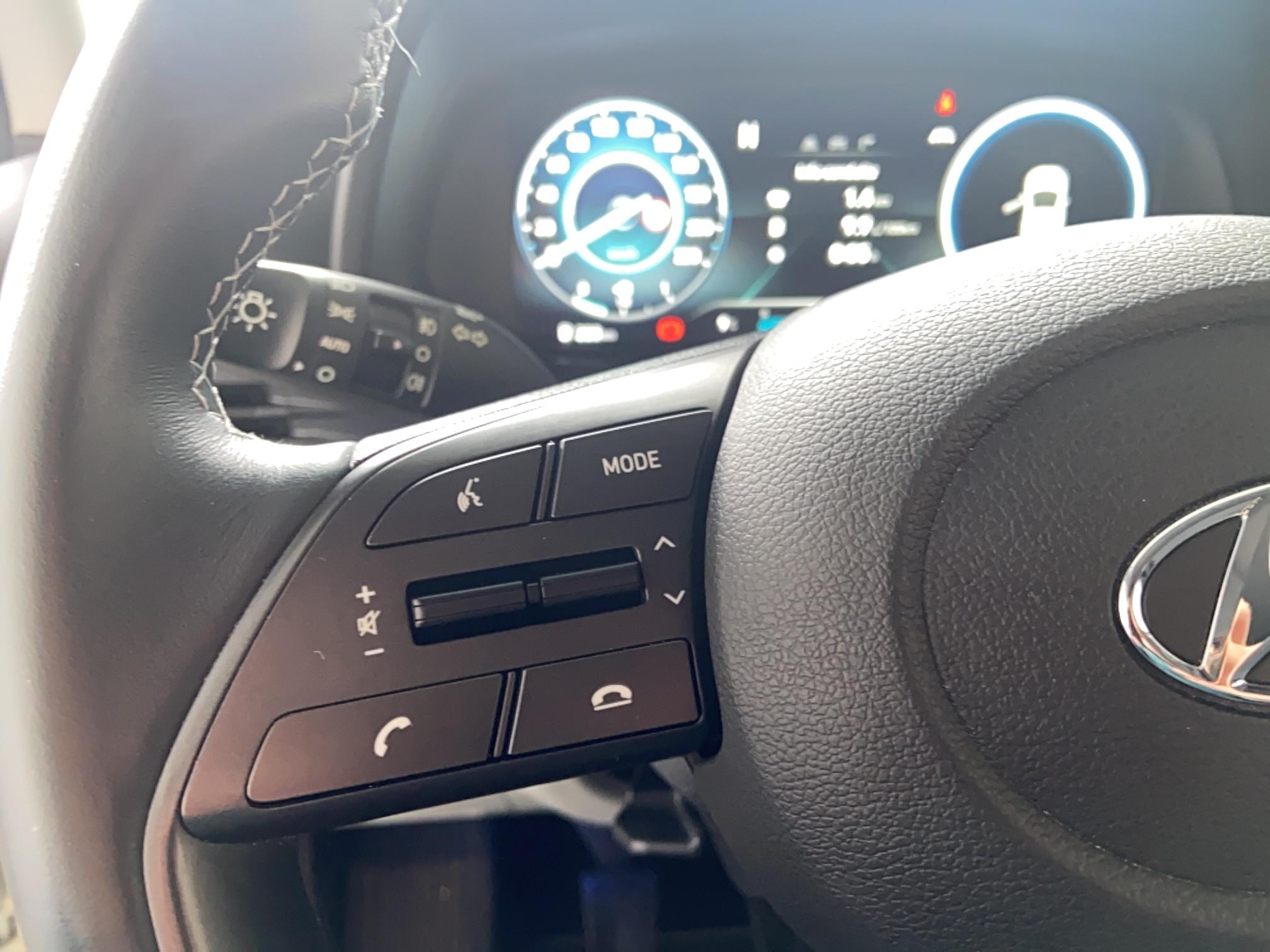 HYUNDAI i20 1.0 T-GDi 100 Hybrid 48V Creative - Véhicule Occasion Océane Auto