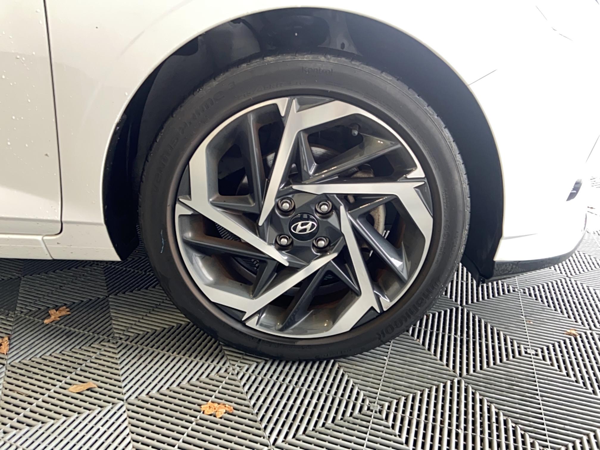 HYUNDAI i20 1.0 T-GDi 100 Hybrid 48V Creative - Véhicule Occasion Océane Auto