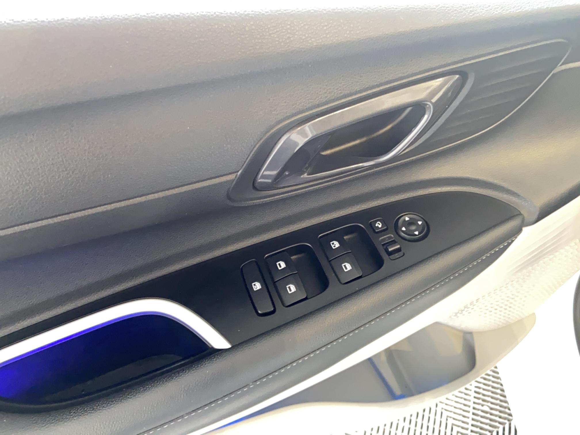 HYUNDAI i20 1.0 T-GDi 100 Hybrid 48V Creative - Véhicule Occasion Océane Auto