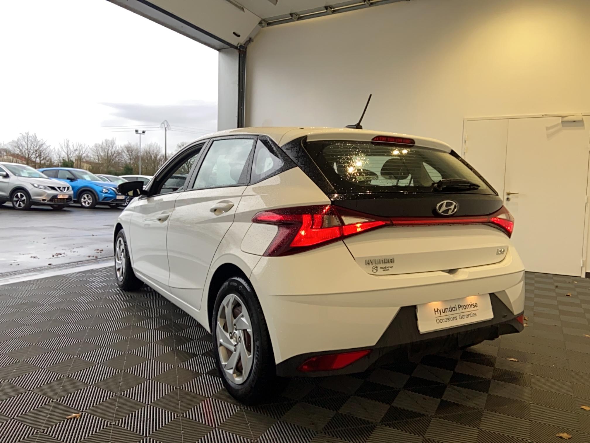 HYUNDAI i20 1.2 84 Initia - Véhicule Occasion Océane Auto