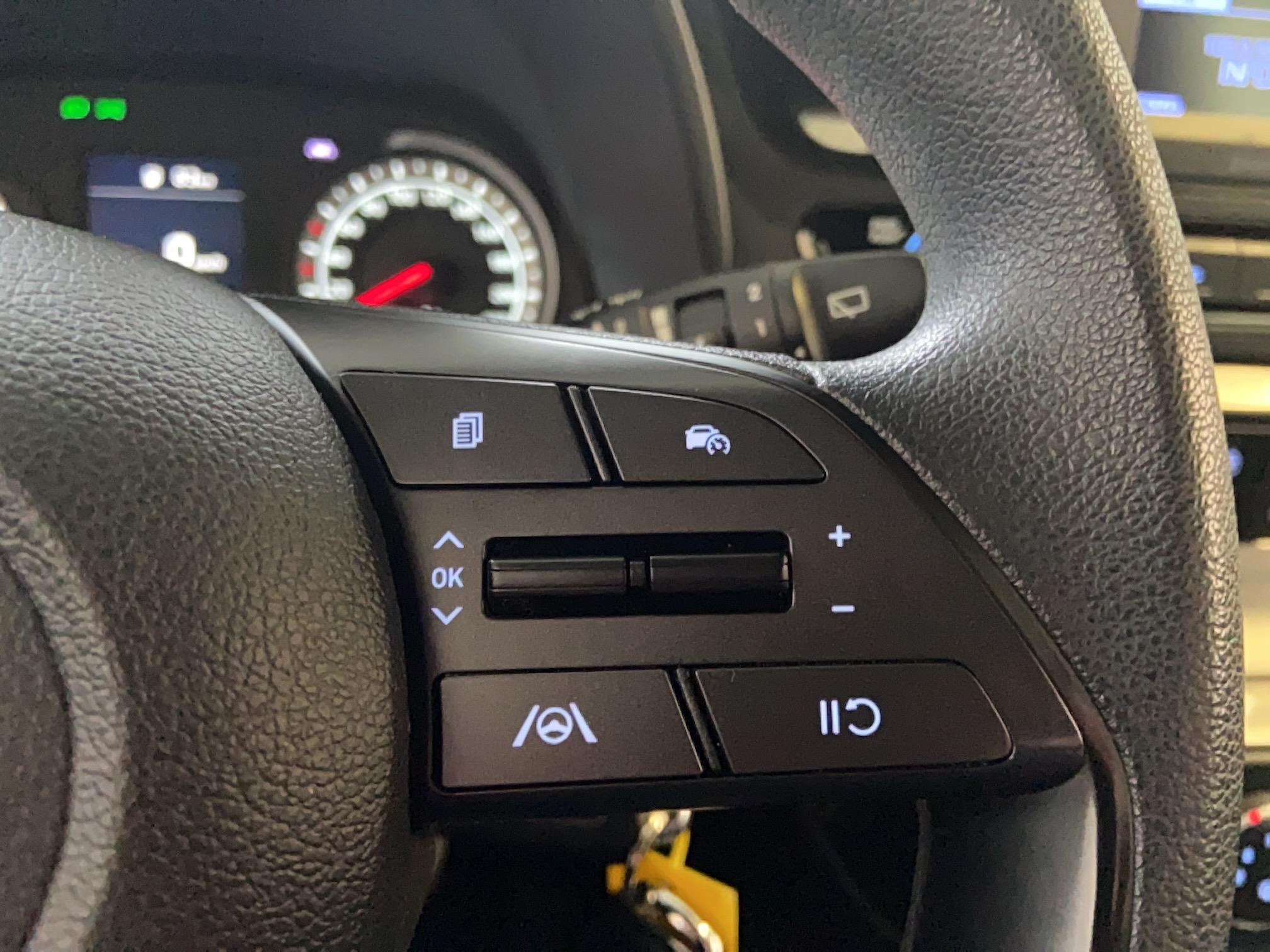 HYUNDAI i20 1.2 84 Initia - Véhicule Occasion Océane Auto