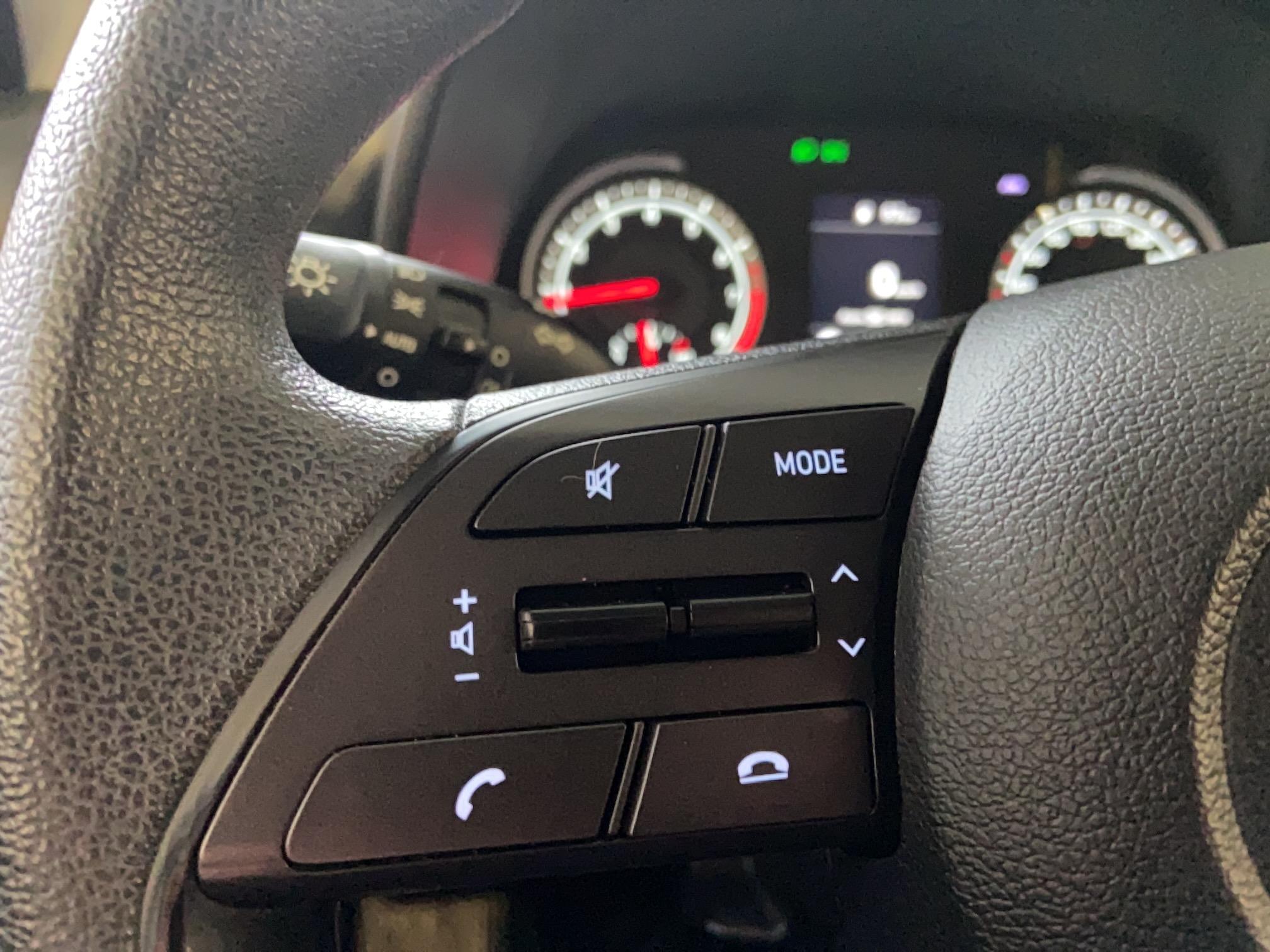 HYUNDAI i20 1.2 84 Initia - Véhicule Occasion Océane Auto