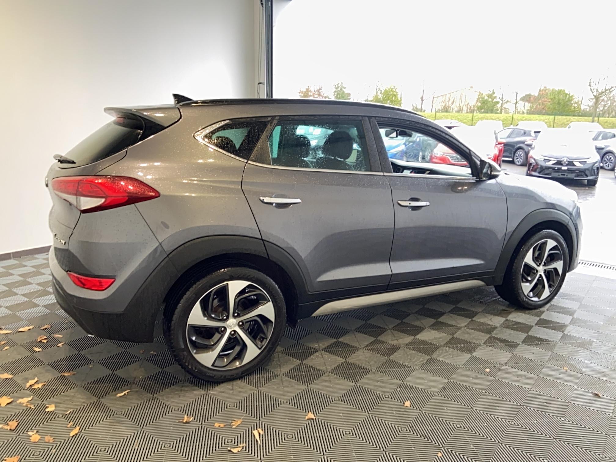 HYUNDAI Tucson 1.7 CRDi 115 2WD Executive - Véhicule Occasion Océane Auto