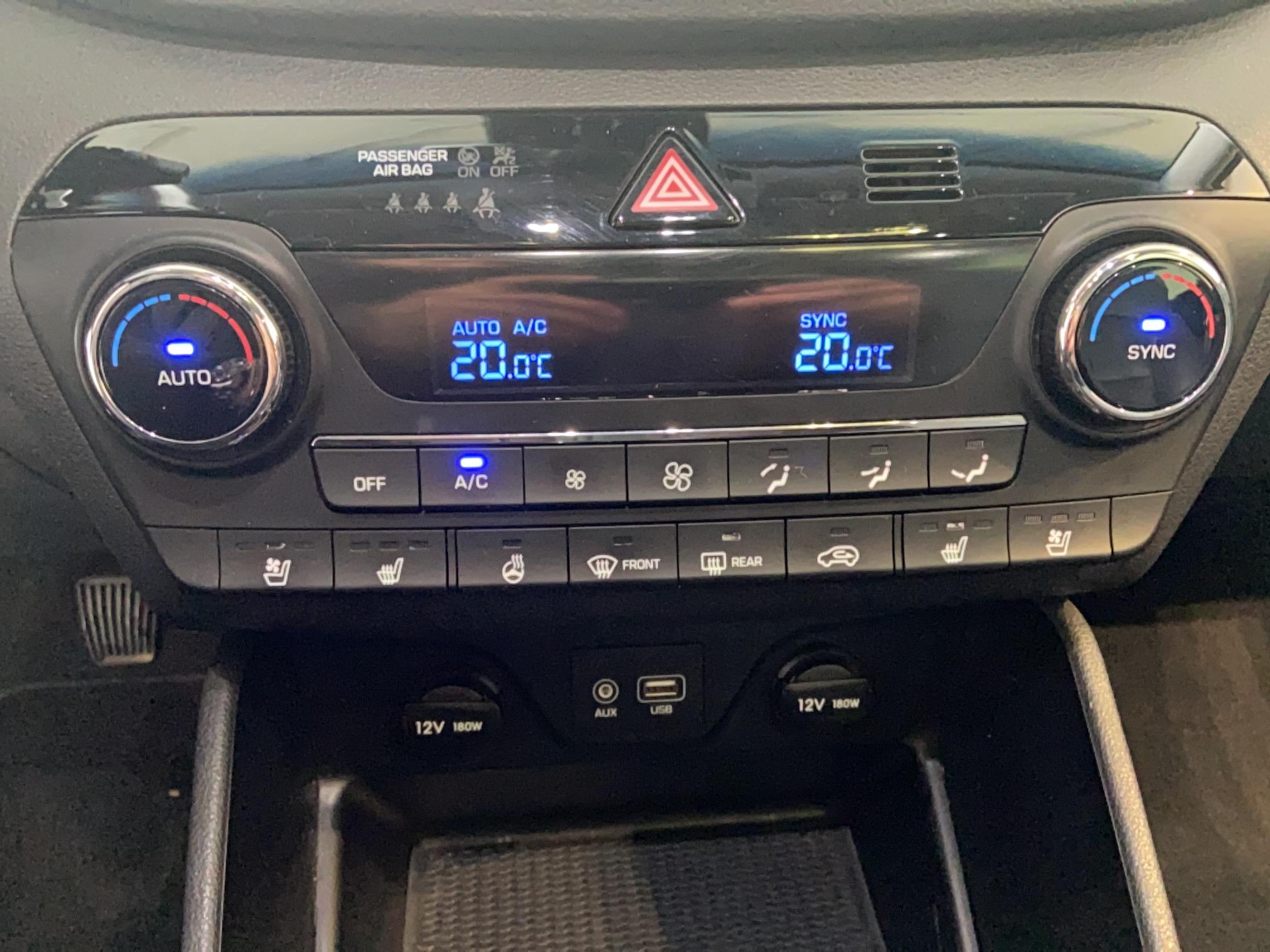 HYUNDAI Tucson 1.7 CRDi 115 2WD Executive - Véhicule Occasion Océane Auto