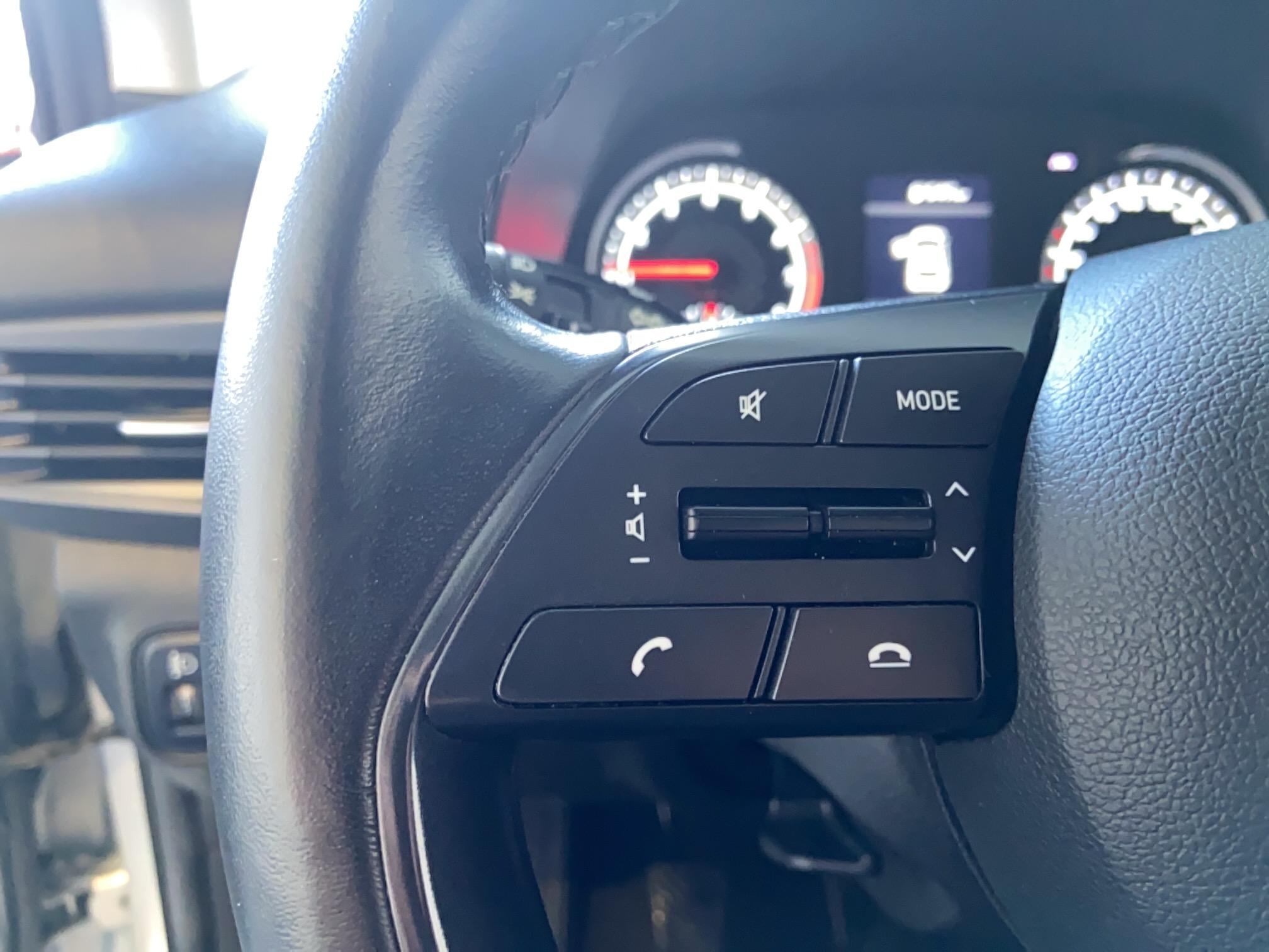 HYUNDAI Bayon 1.2 84 Initia - Véhicule Occasion - Océane Auto HYUNDAI Bayon 1.2 84 Initia - Véhicule Occasion Océane Auto