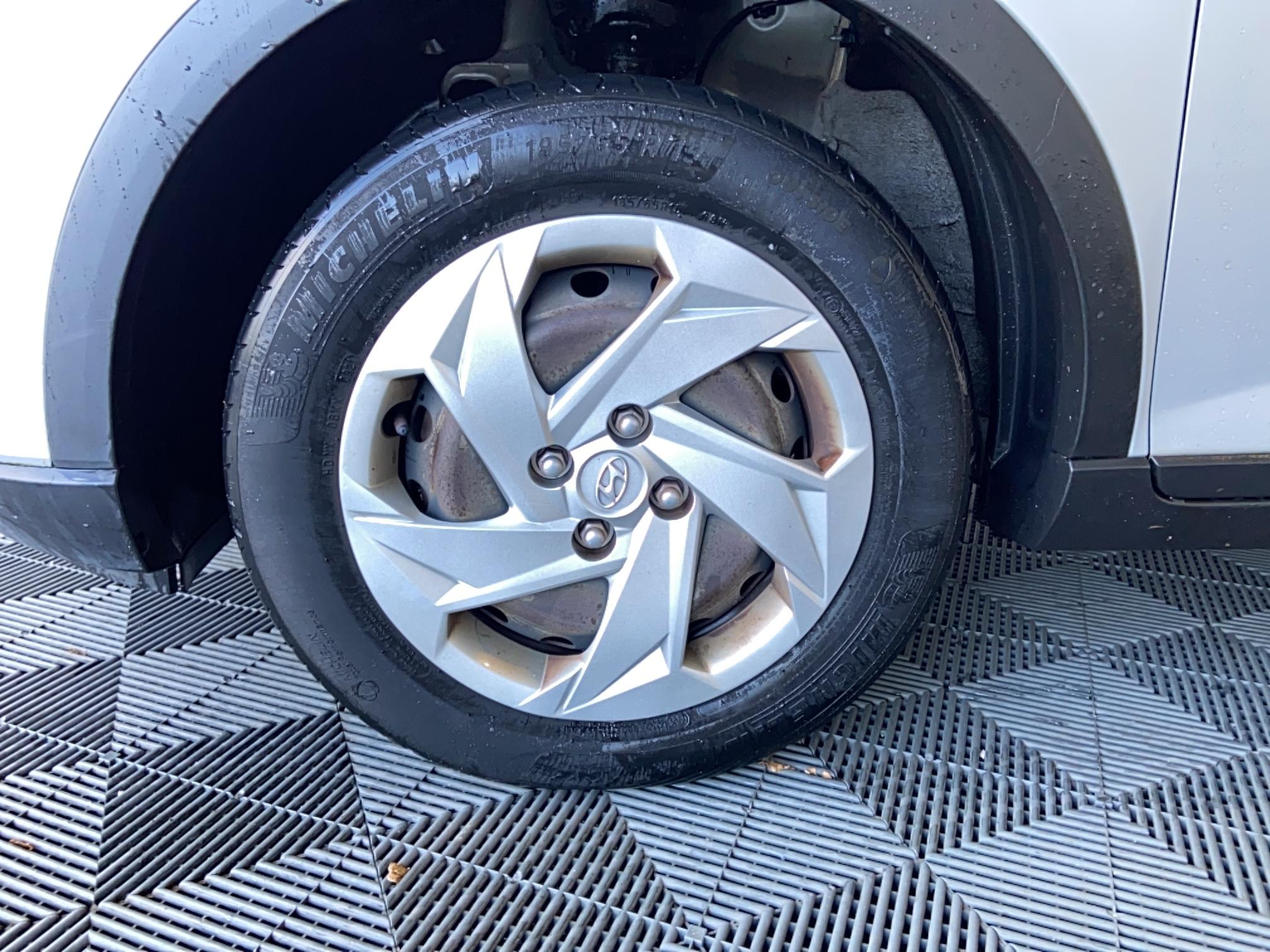 HYUNDAI Bayon 1.2 84 Initia - Véhicule Occasion - Océane Auto HYUNDAI Bayon 1.2 84 Initia - Véhicule Occasion Océane Auto