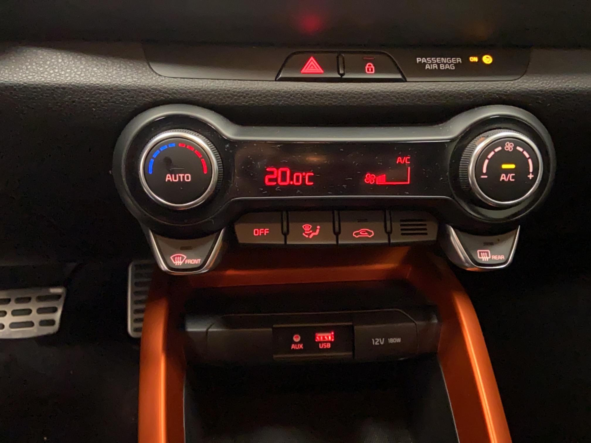 KIA Stonic 1.0 T-GDi 120 ch ISG DCT7 Design - Véhicule Occasion Océane Auto