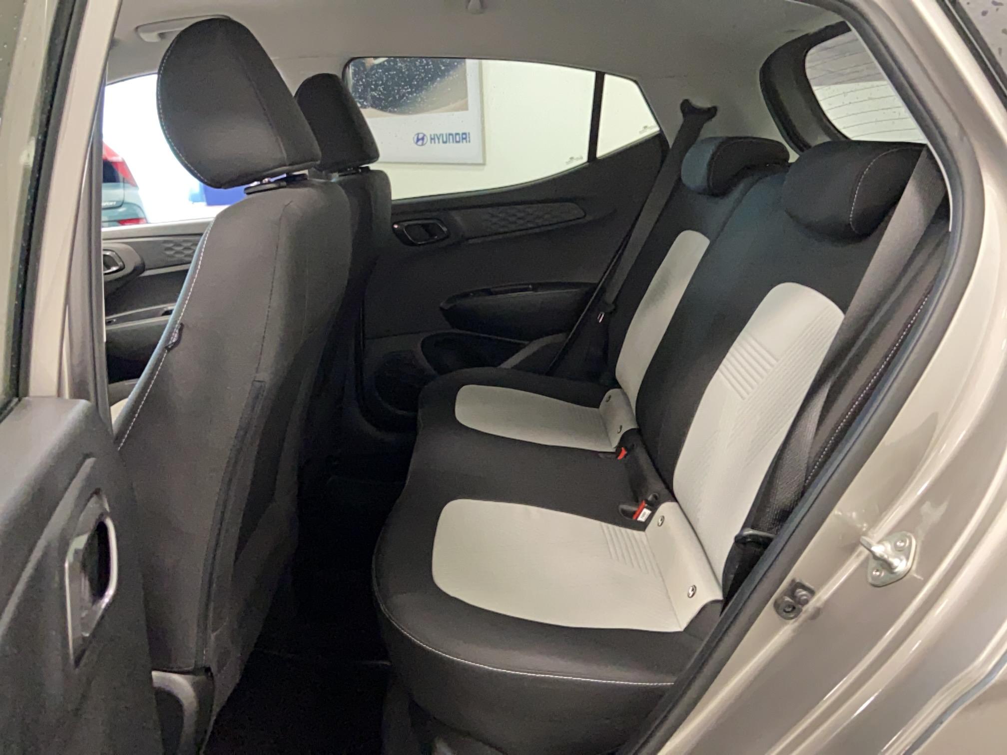 HYUNDAI i10 1.0 67 BVR Creative - Véhicule Occasion Océane Auto