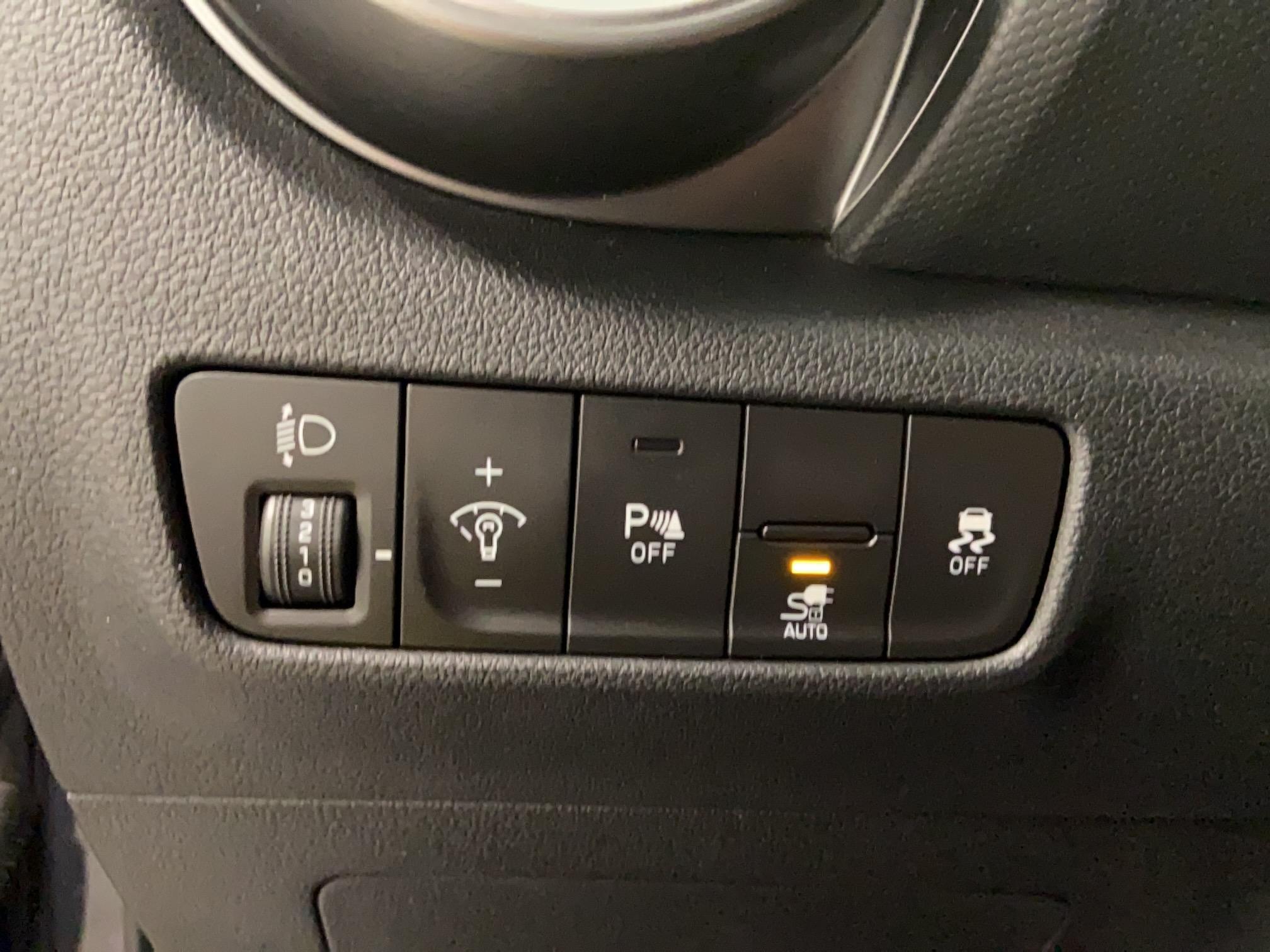 HYUNDAI Kona Electrique 39 kWh - 136 ch Intuitive - Véhicule Occasion Océane Auto