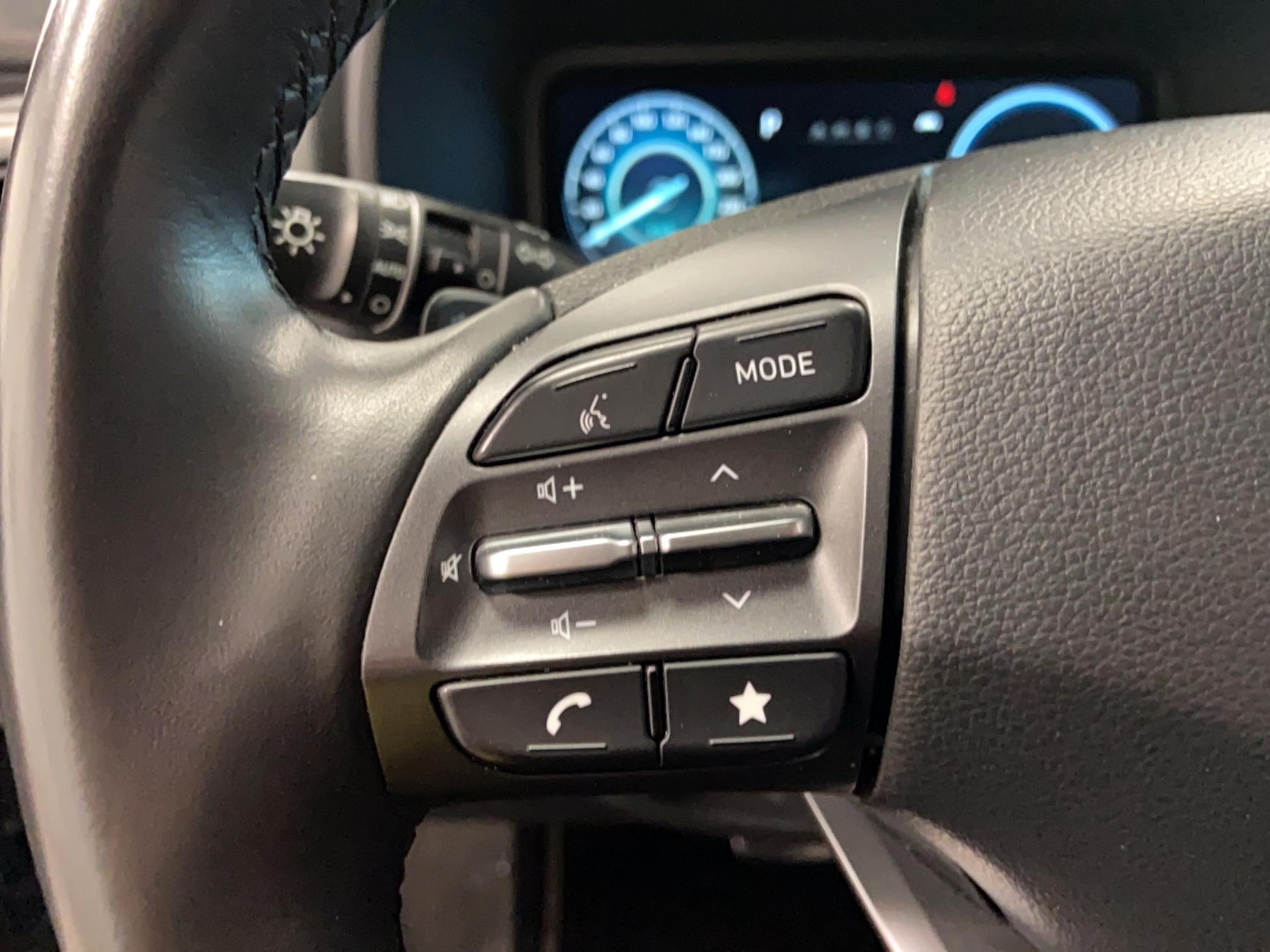 HYUNDAI Kona Electrique 39 kWh - 136 ch Intuitive - Véhicule Occasion Océane Auto