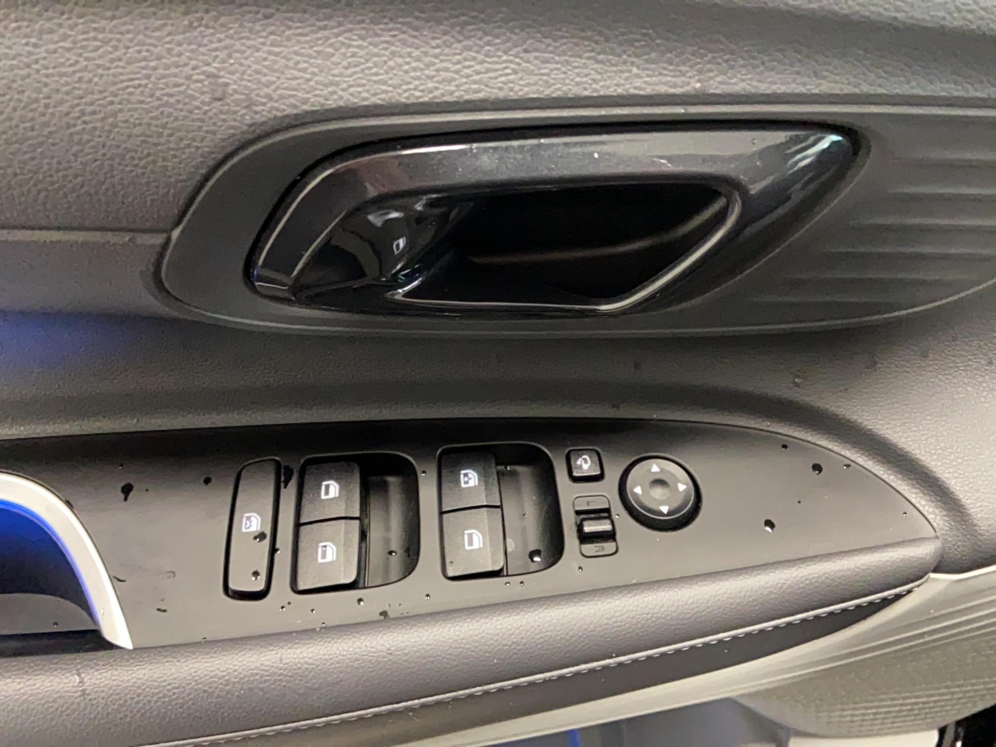 HYUNDAI Bayon 1.0 T-GDi 100 DCT-7 Hybrid 48V Creative - Véhicule Occasion - Océane Auto HYUNDAI Bayon 1.0 T-GDi 100 DCT-7 Hybrid 48V Creative - Véhicule Occasion Océane Auto