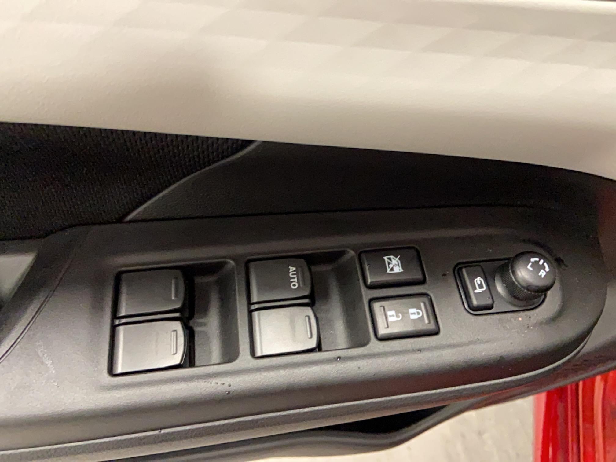 SUZUKI Swift 1.2 Dualjet Hybrid Pack - Véhicule Occasion Océane Auto