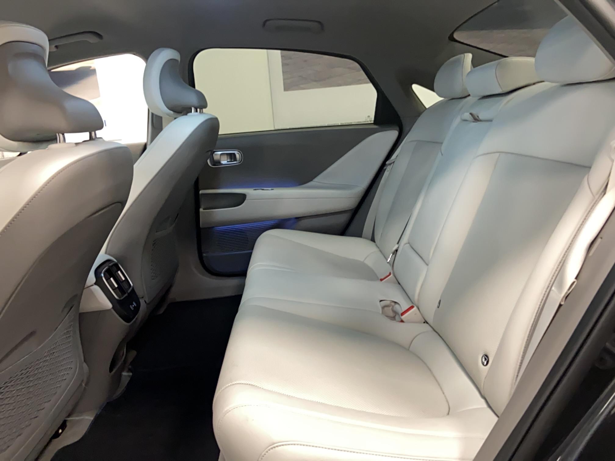 HYUNDAI Ioniq 6 77 kWh 229 ch Creative - Véhicule Occasion Océane Auto