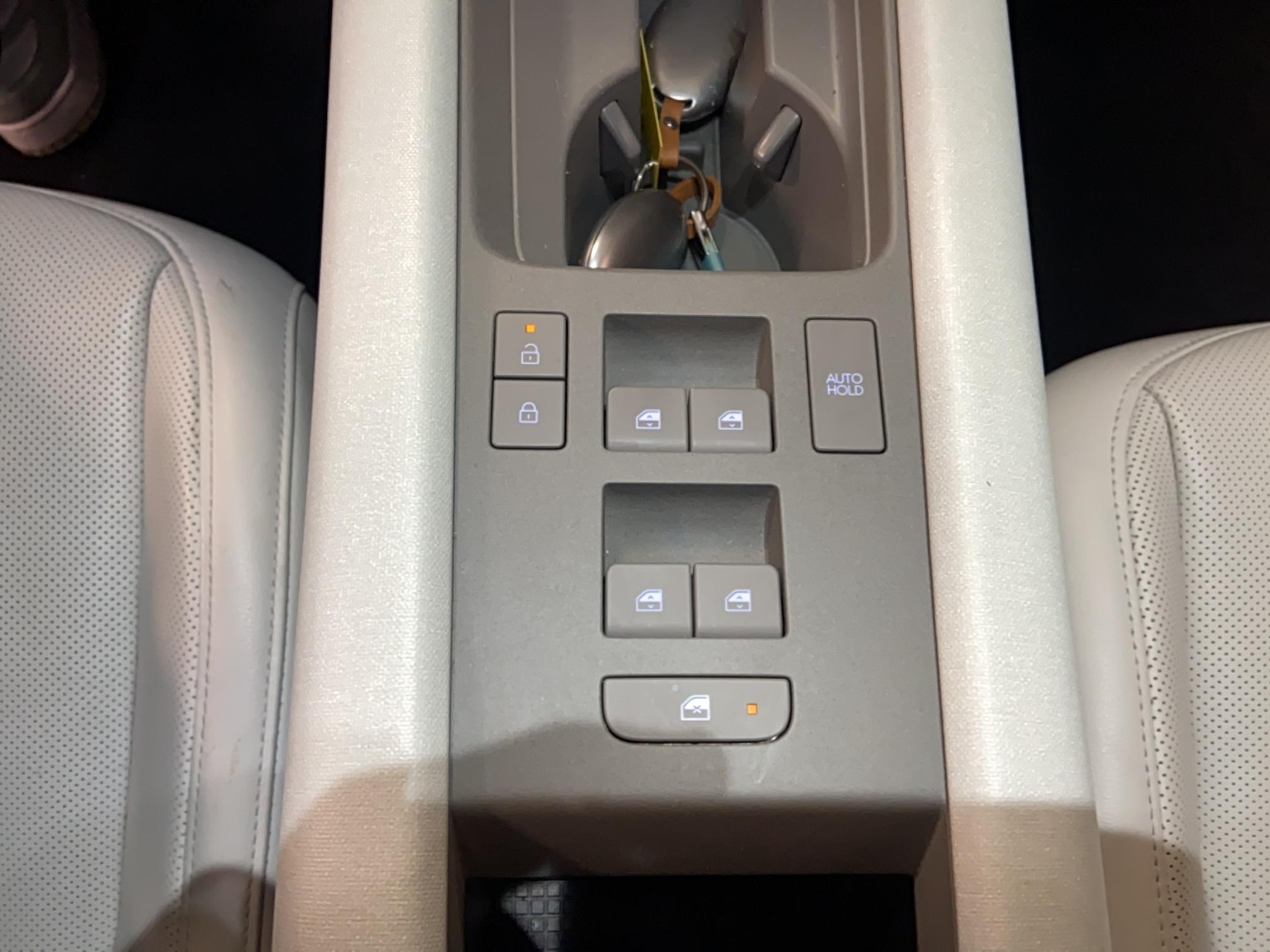 HYUNDAI Ioniq 6 77 kWh 229 ch Creative - Véhicule Occasion Océane Auto